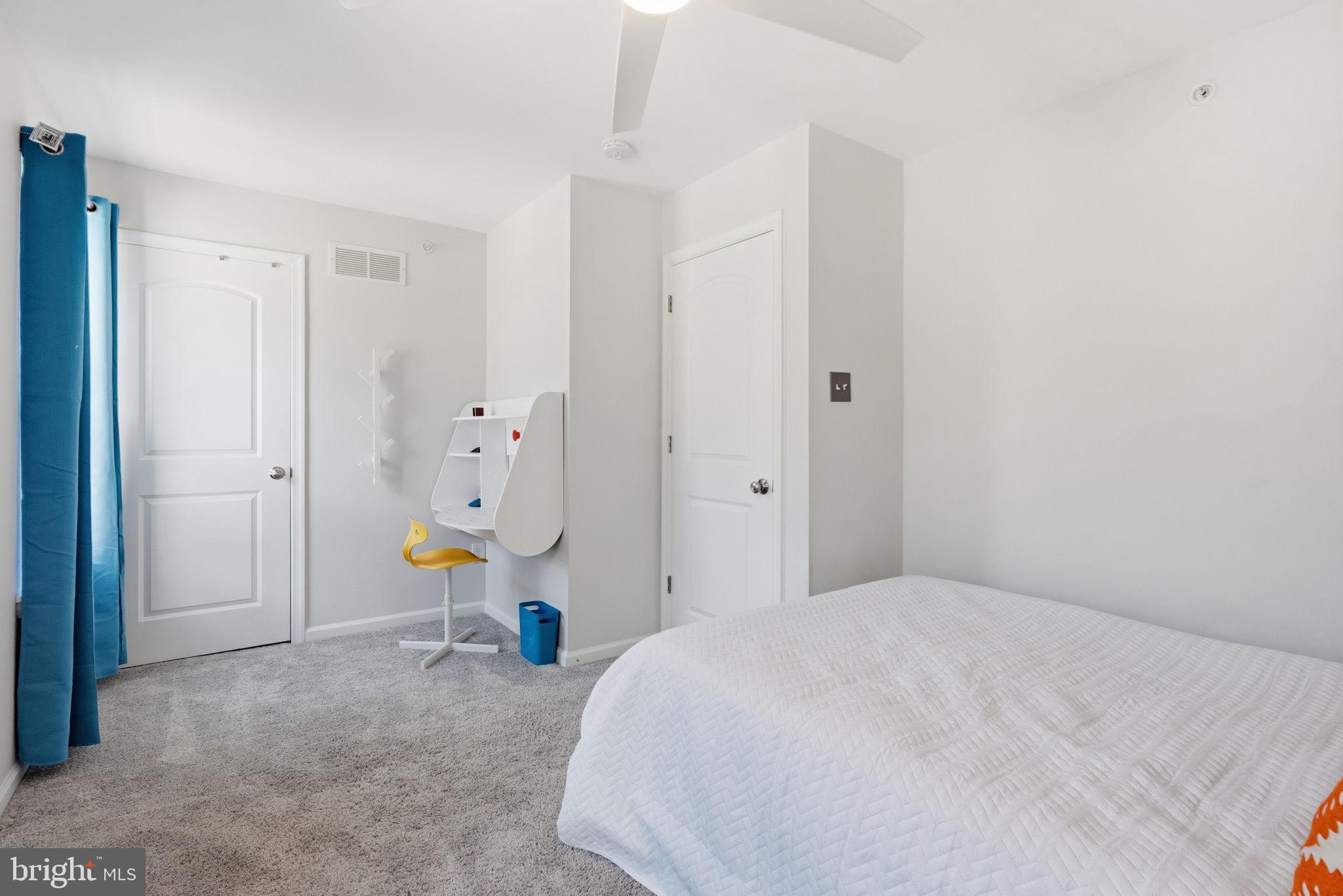 CARRIAGE HILL - Residential