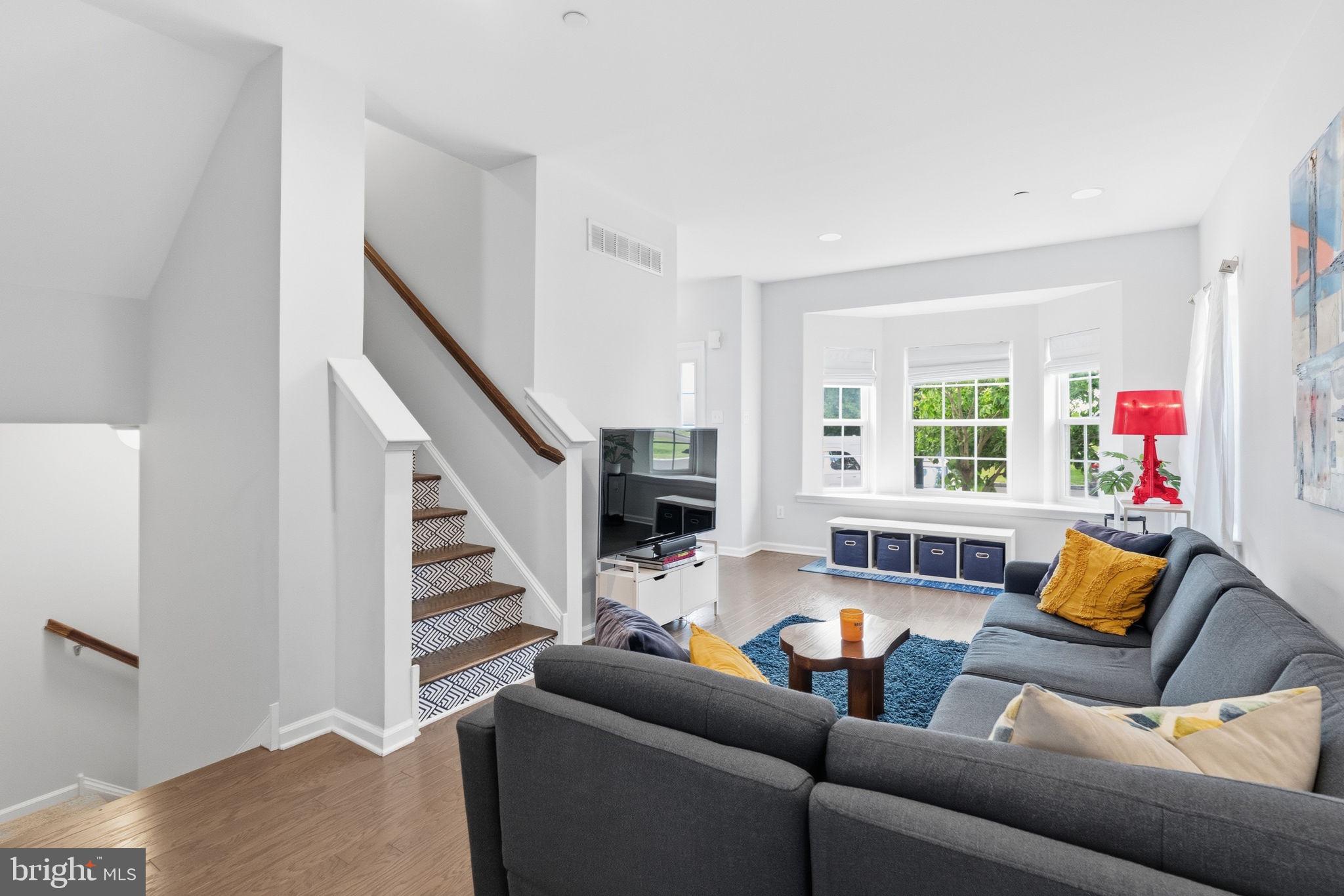 CARRIAGE HILL - Residential
