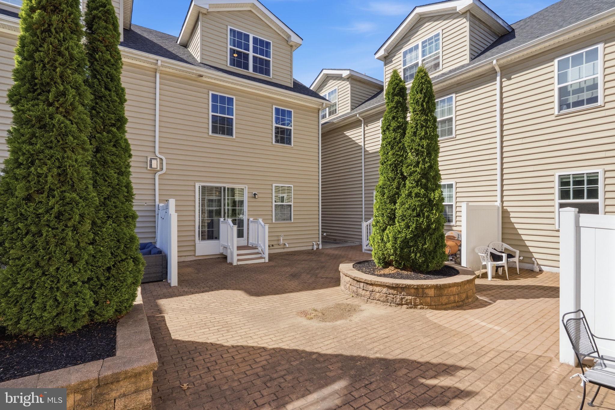 CARRIAGE HILL - Residential