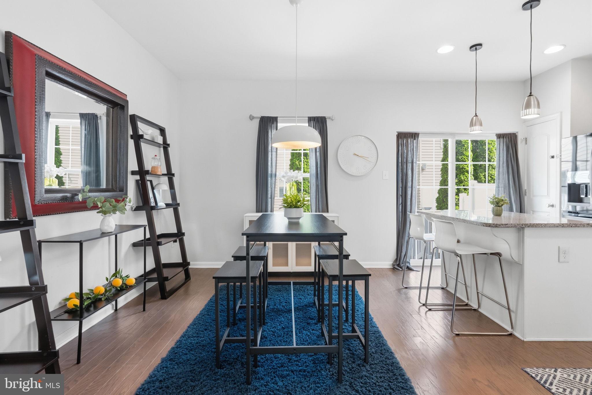 CARRIAGE HILL - Residential