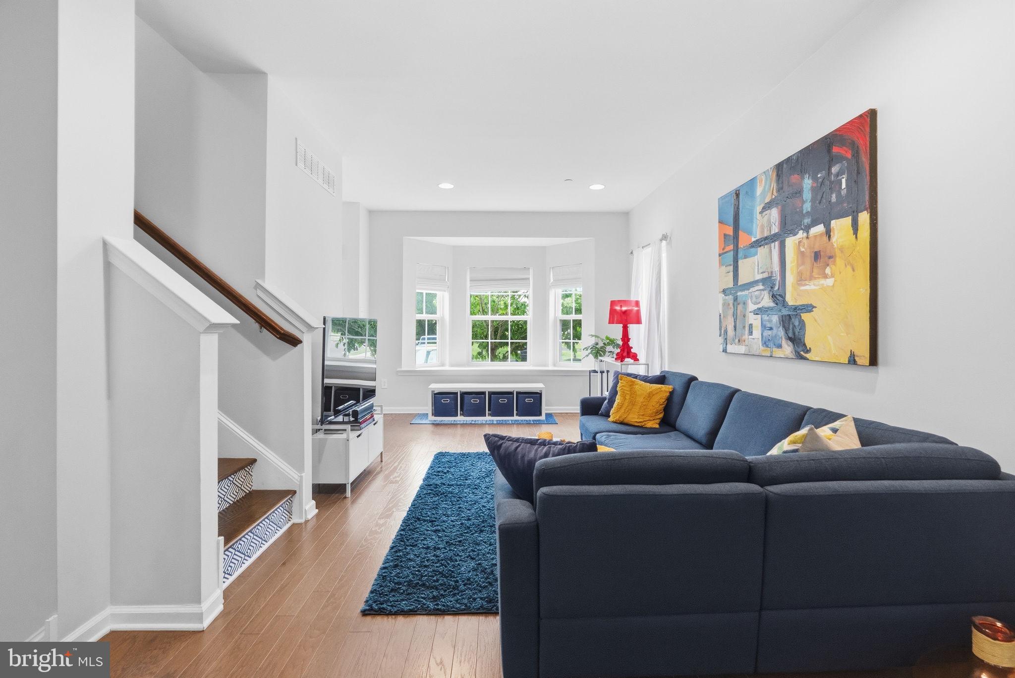 CARRIAGE HILL - Residential
