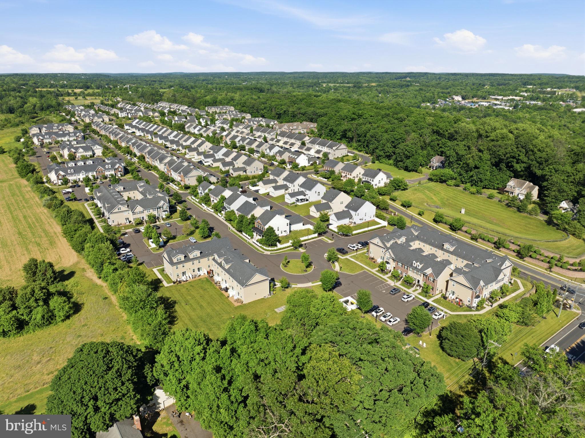 CARRIAGE HILL - Residential