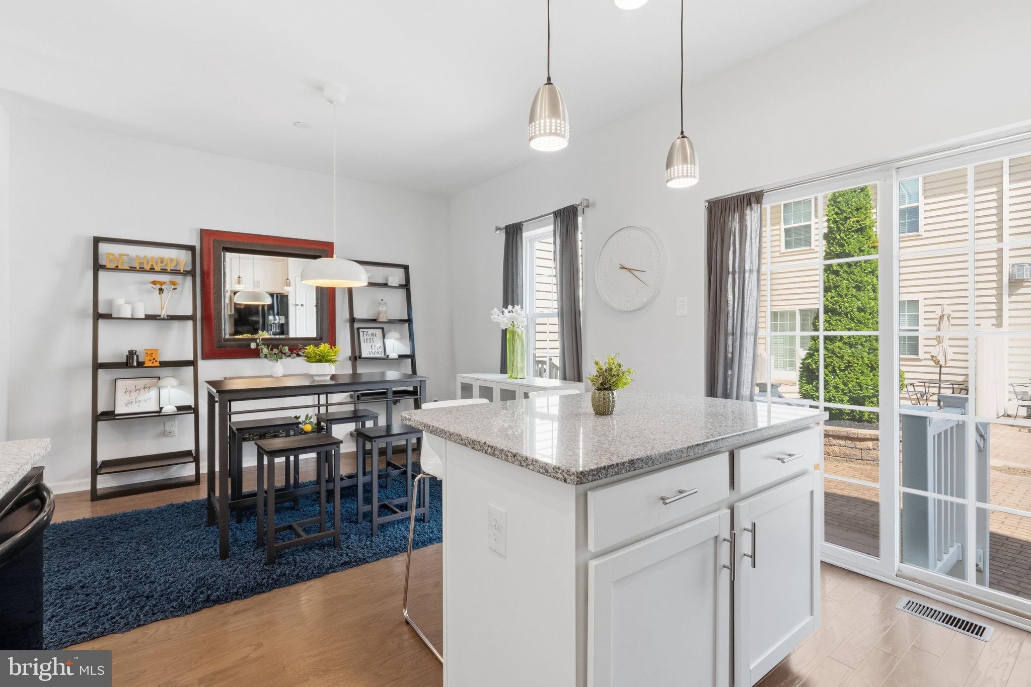 CARRIAGE HILL - Residential