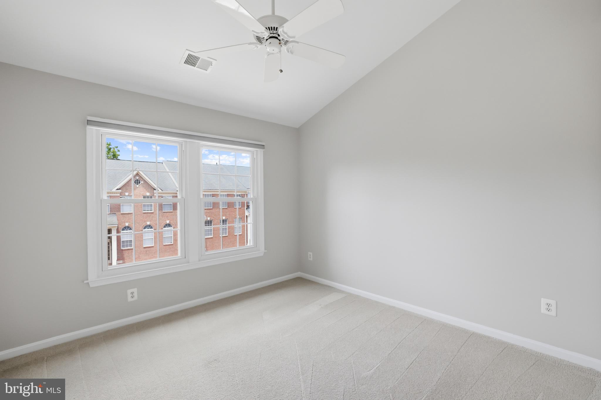 CASCADES - Residential
