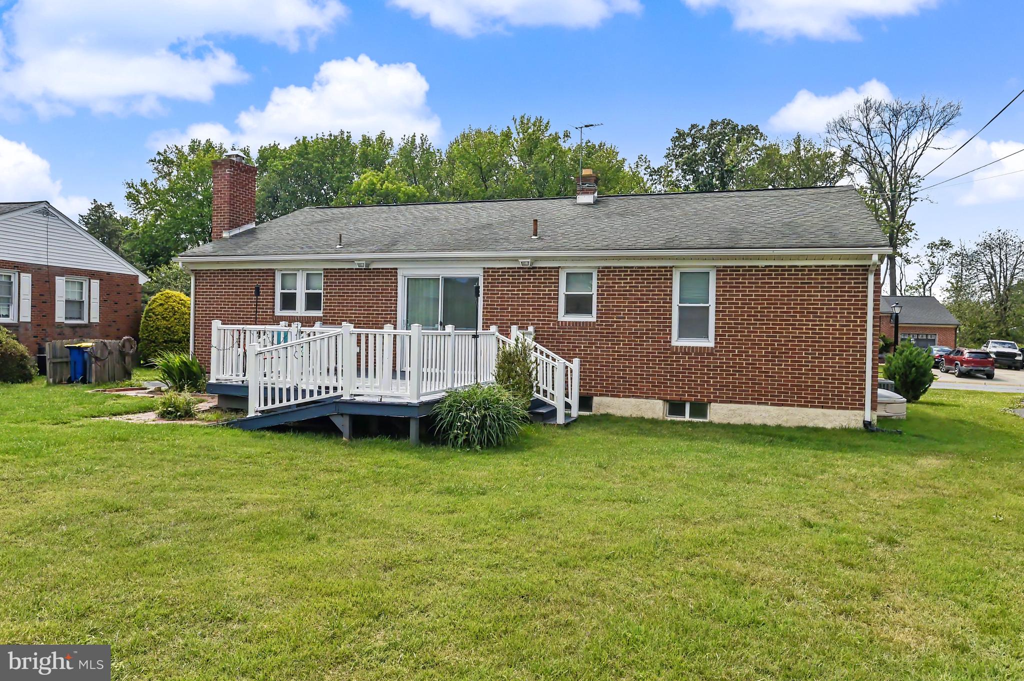 VAN DYKE VILLAGE - Residential