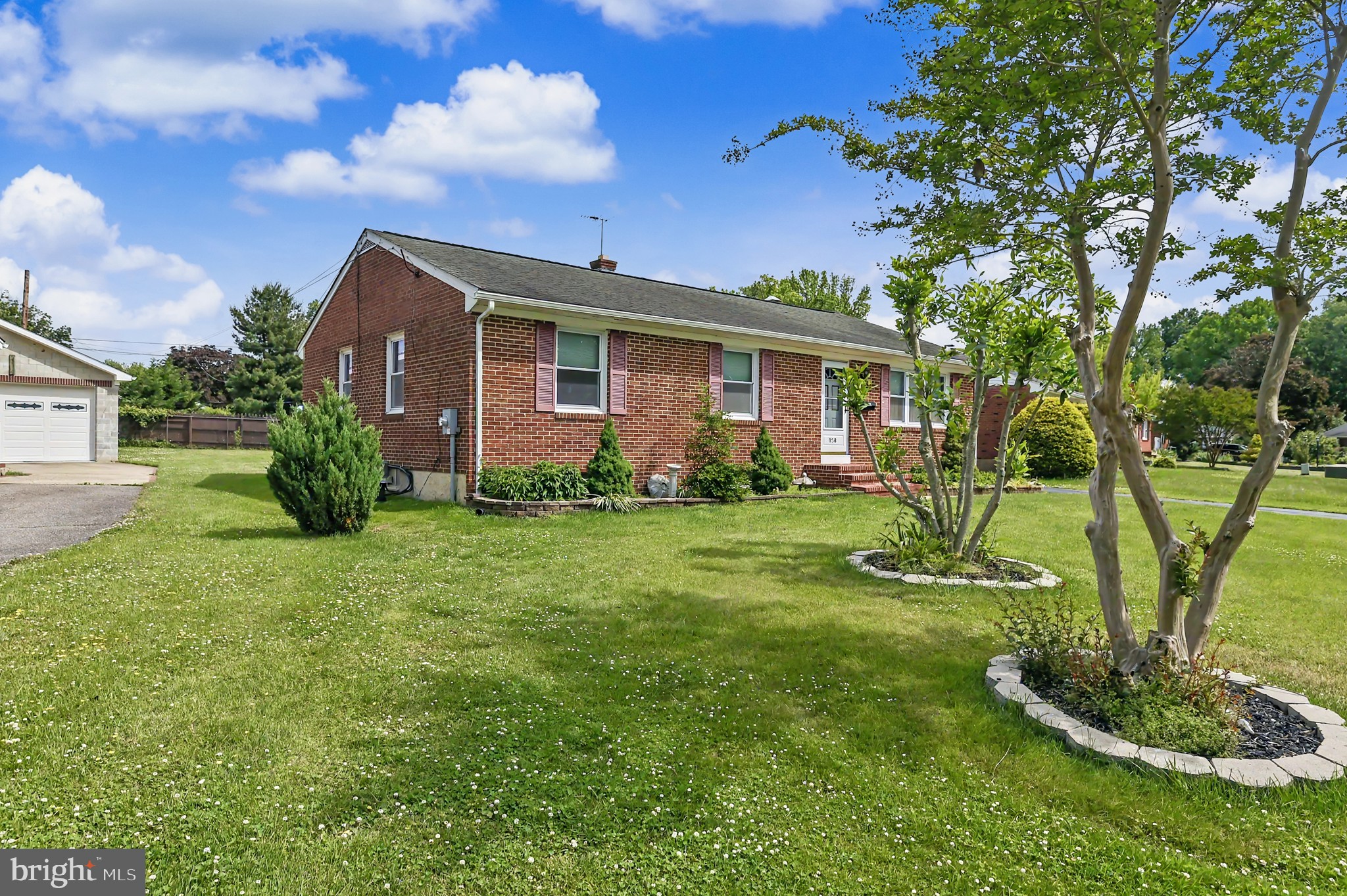 VAN DYKE VILLAGE - Residential
