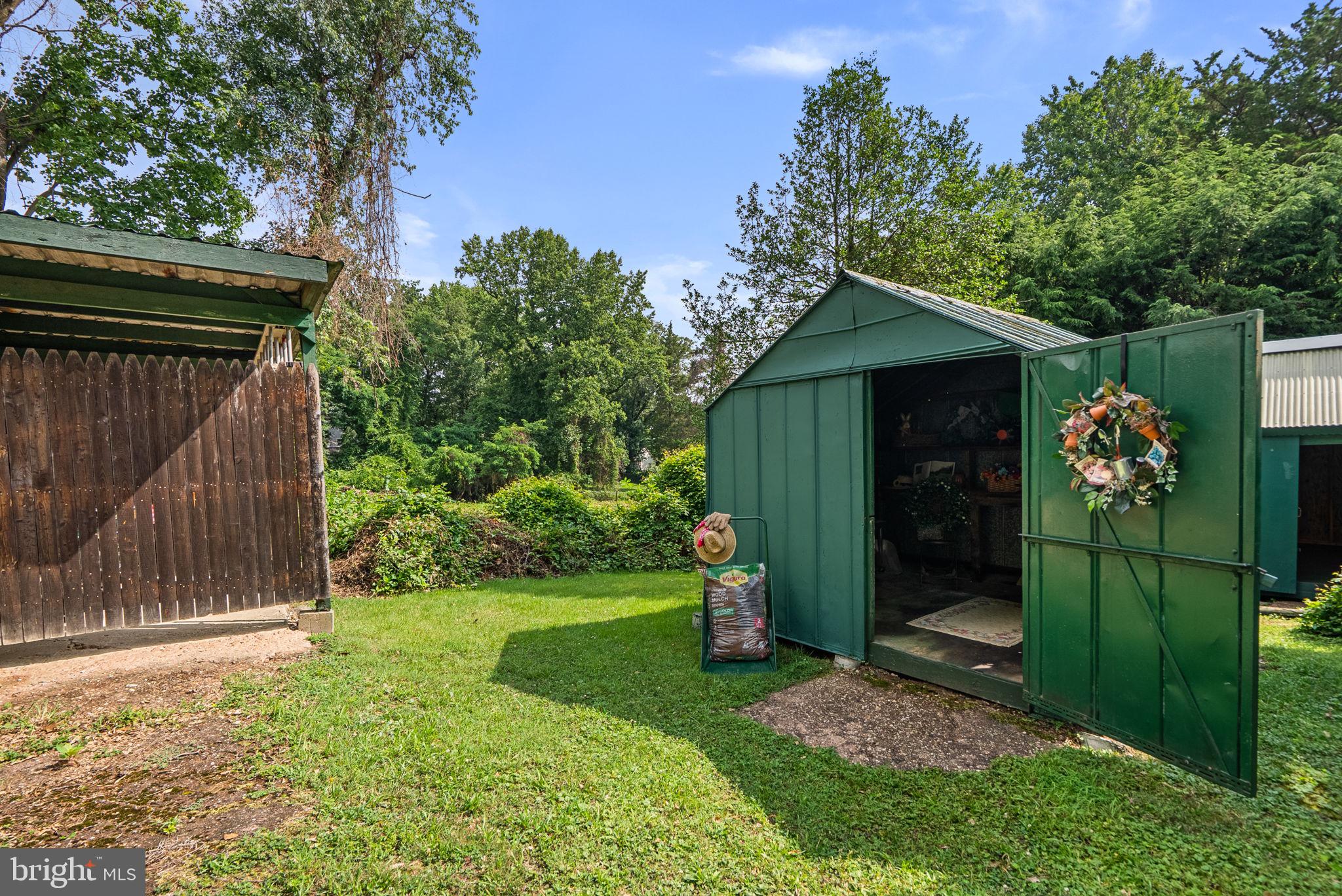 HOME ACRES - Residential