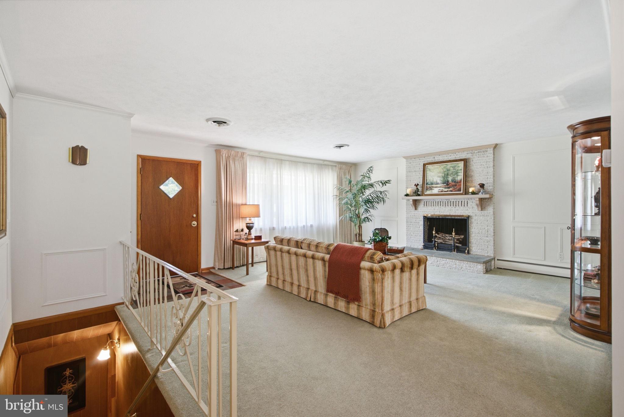 HOME ACRES - Residential