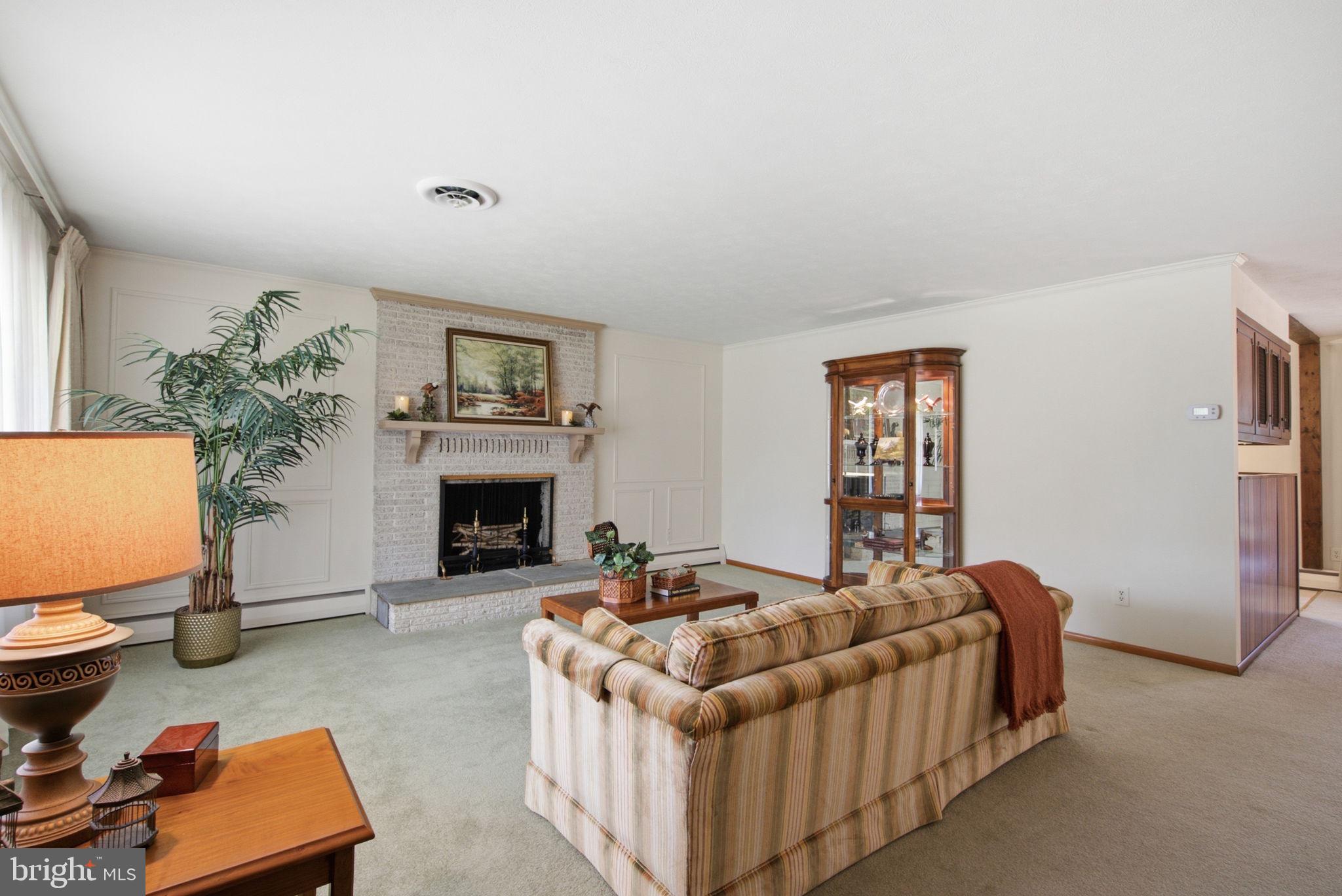 HOME ACRES - Residential