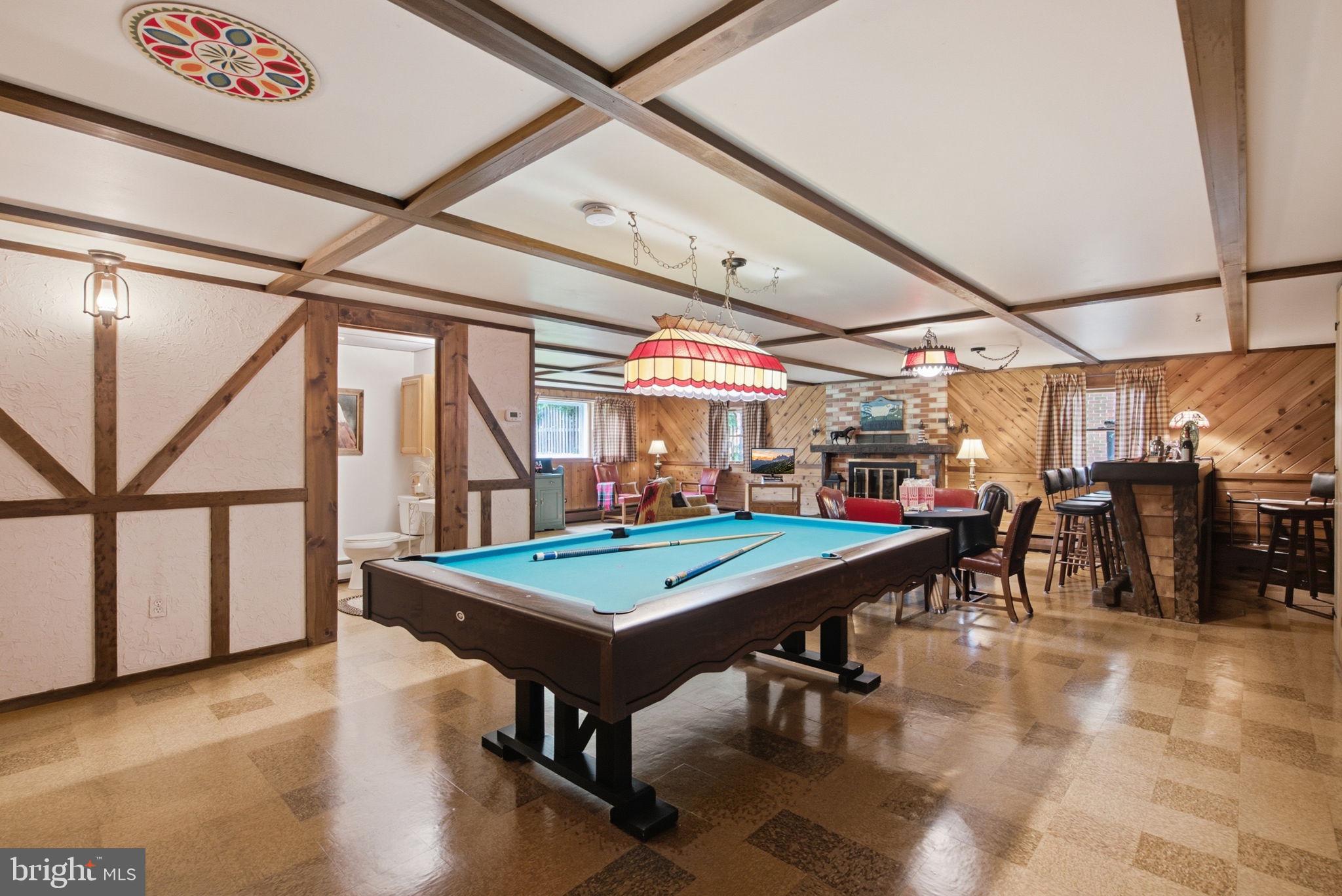 HOME ACRES - Residential