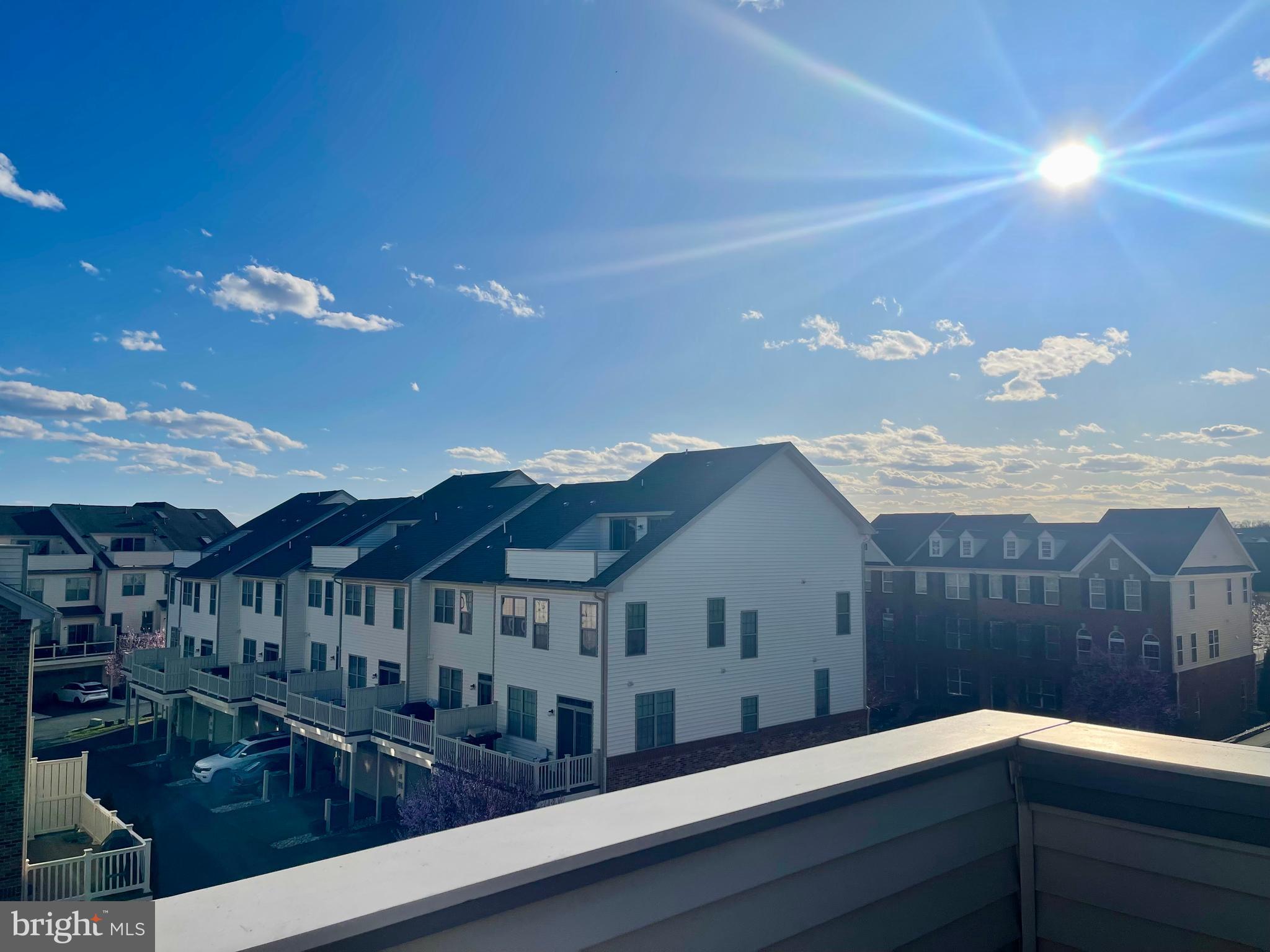 MOOREFIELD STATION - Residential Lease