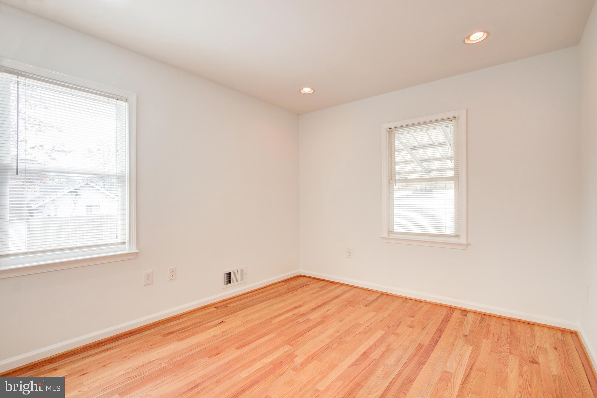 SEAT PLEASANT HEIGHTS - Residential