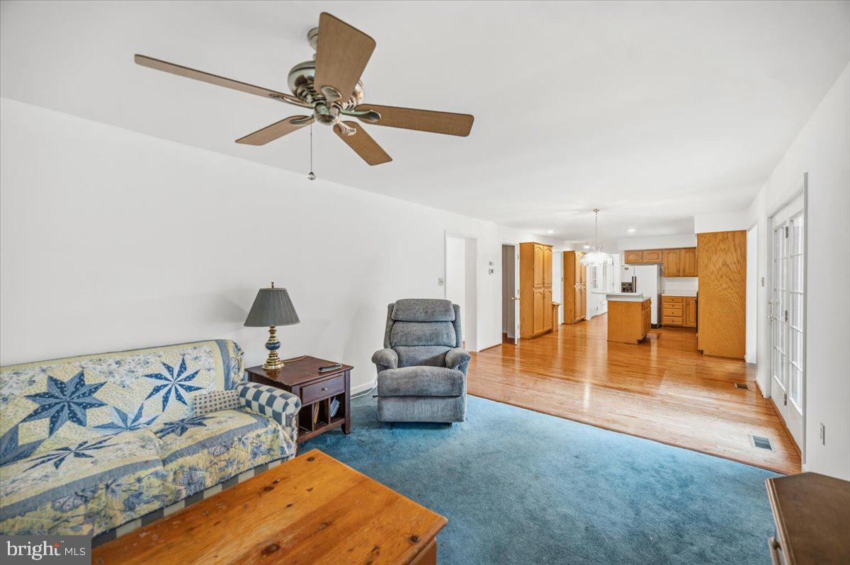 GREYSTONE ON THE OPEQUON - Residential