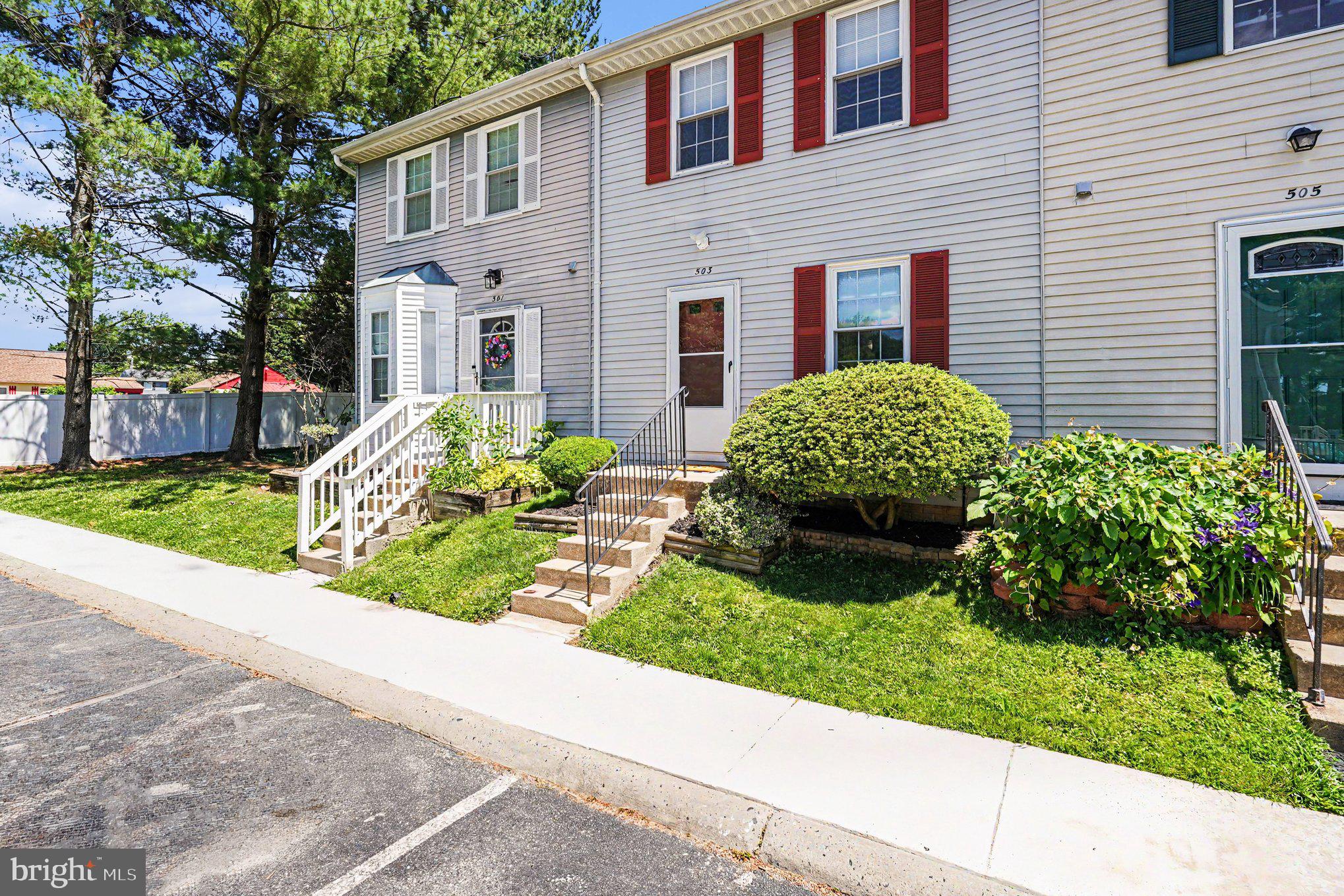 PARK MANOR - Residential