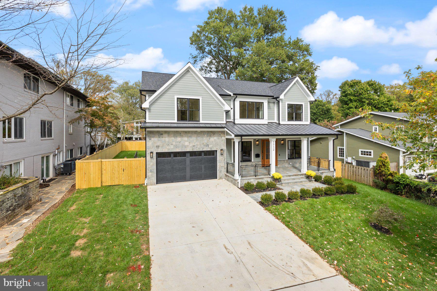 ROLLINGWOOD - Residential