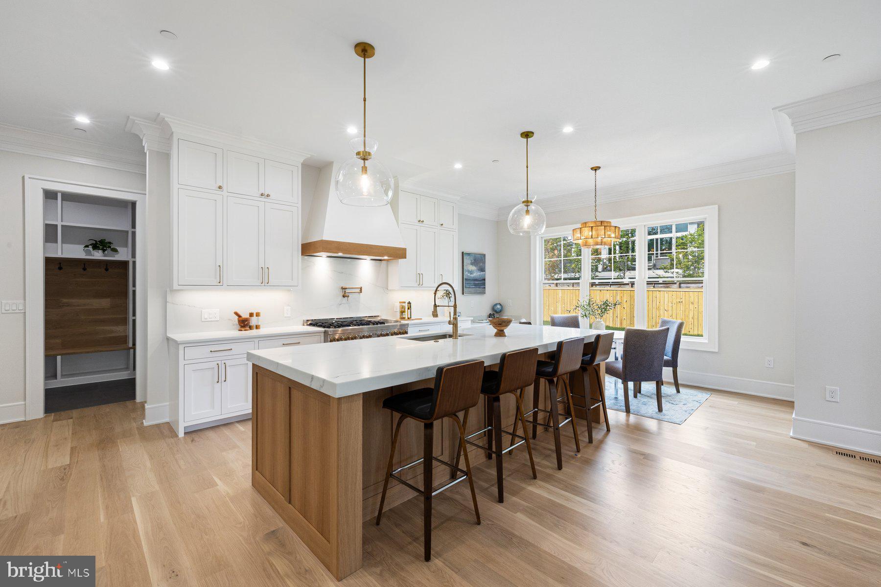 ROLLINGWOOD - Residential