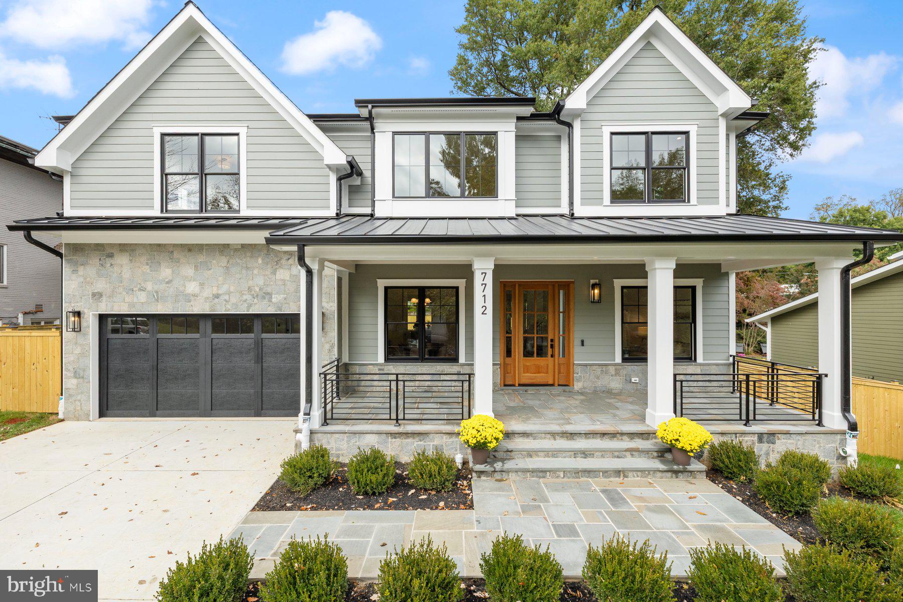 ROLLINGWOOD - Residential