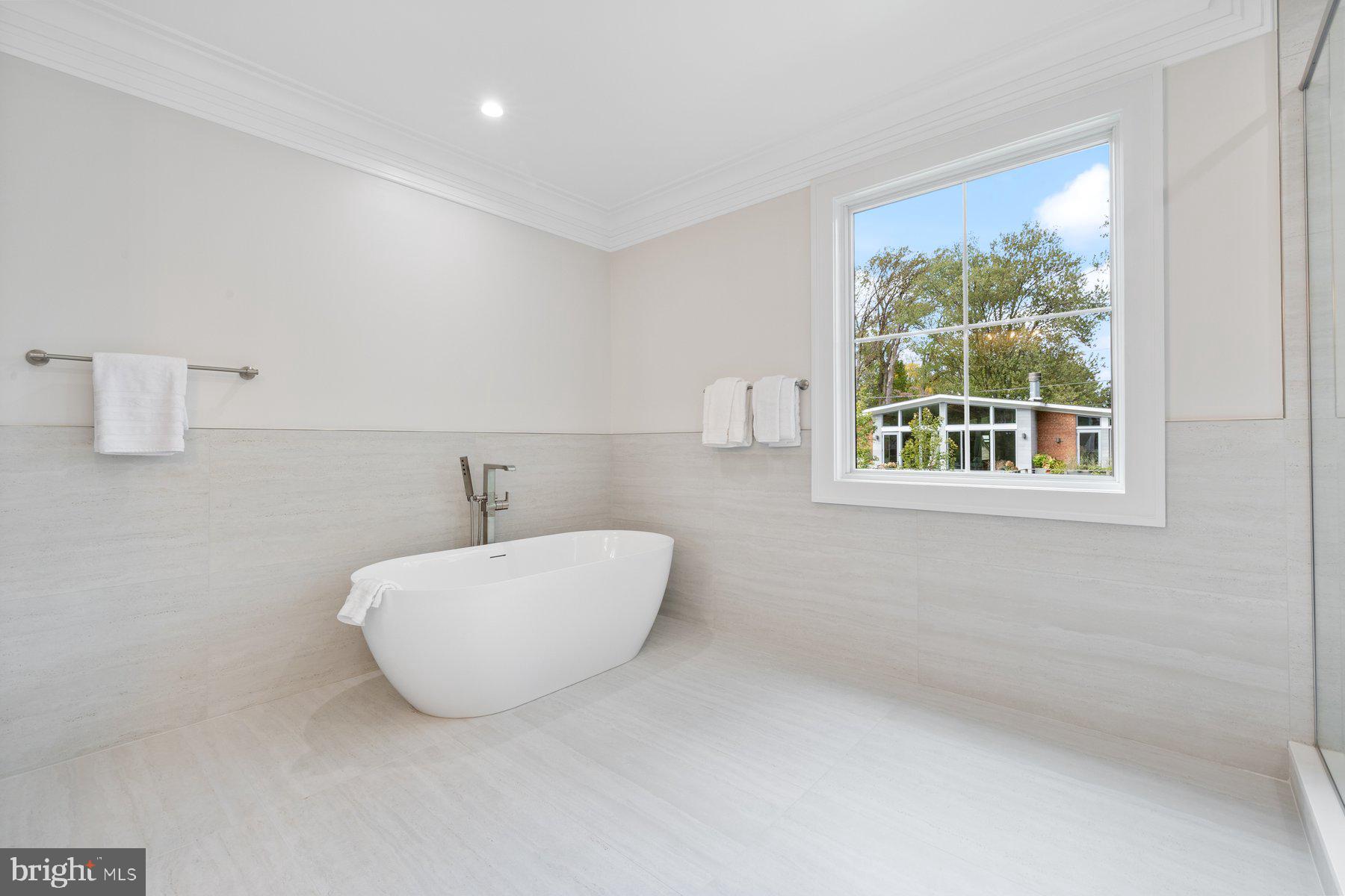 ROLLINGWOOD - Residential