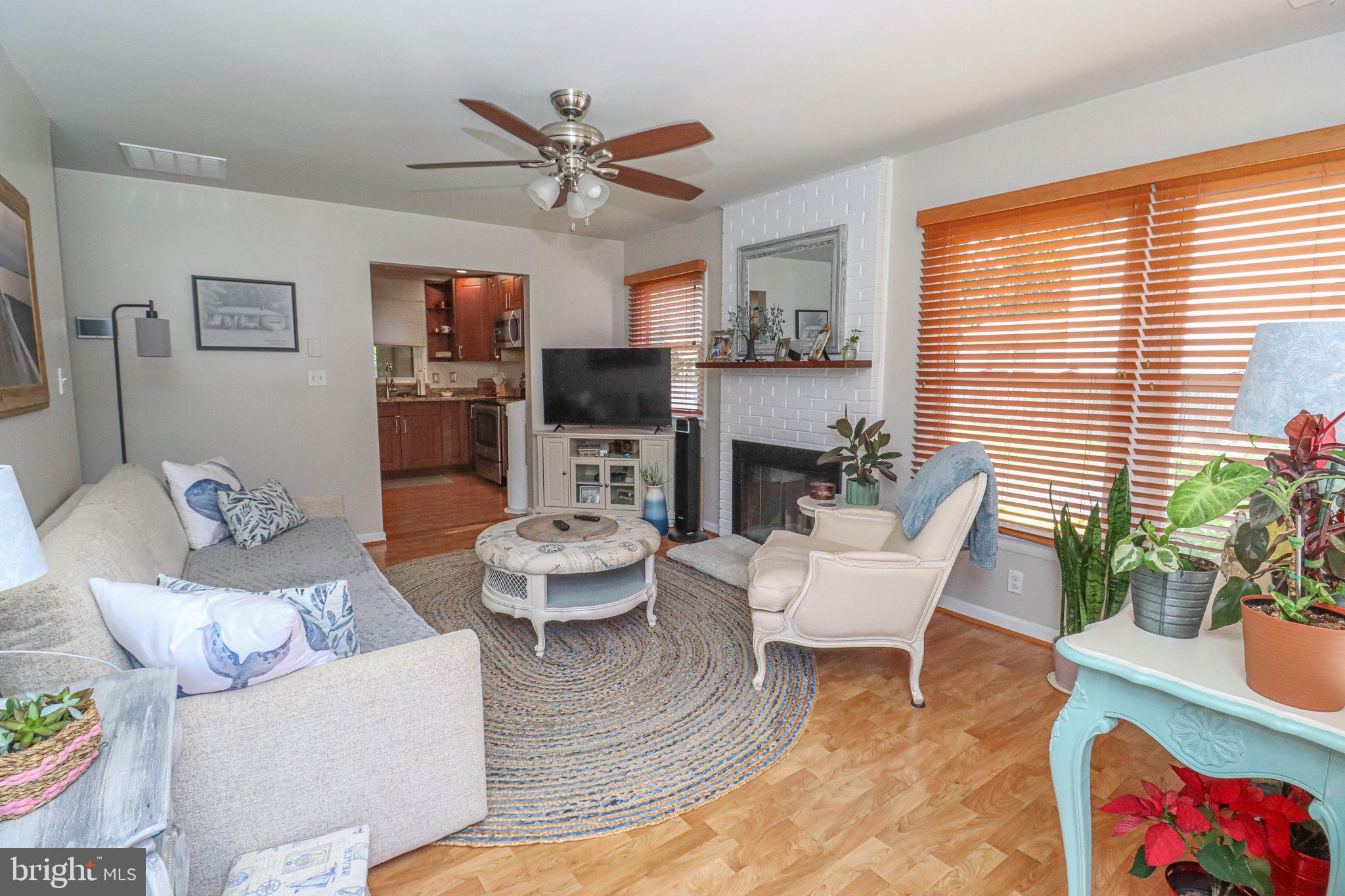 SELBY ON THE BAY - Residential