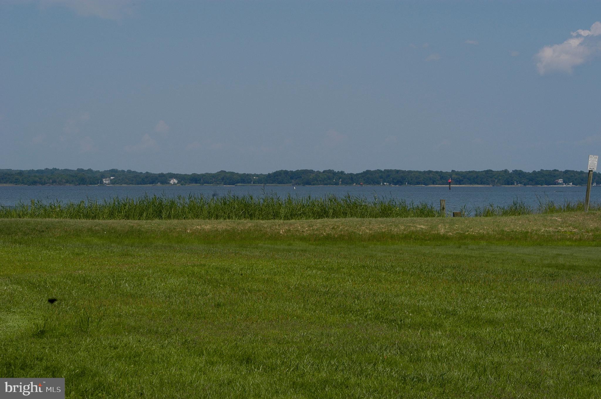SELBY ON THE BAY - Residential