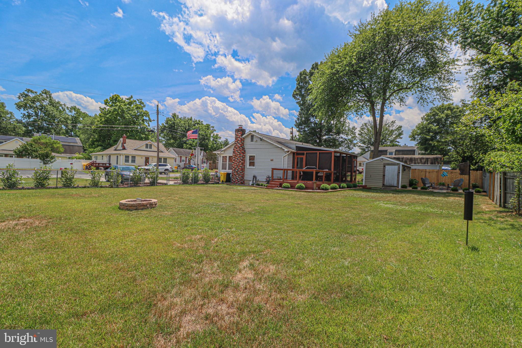 SELBY ON THE BAY - Residential