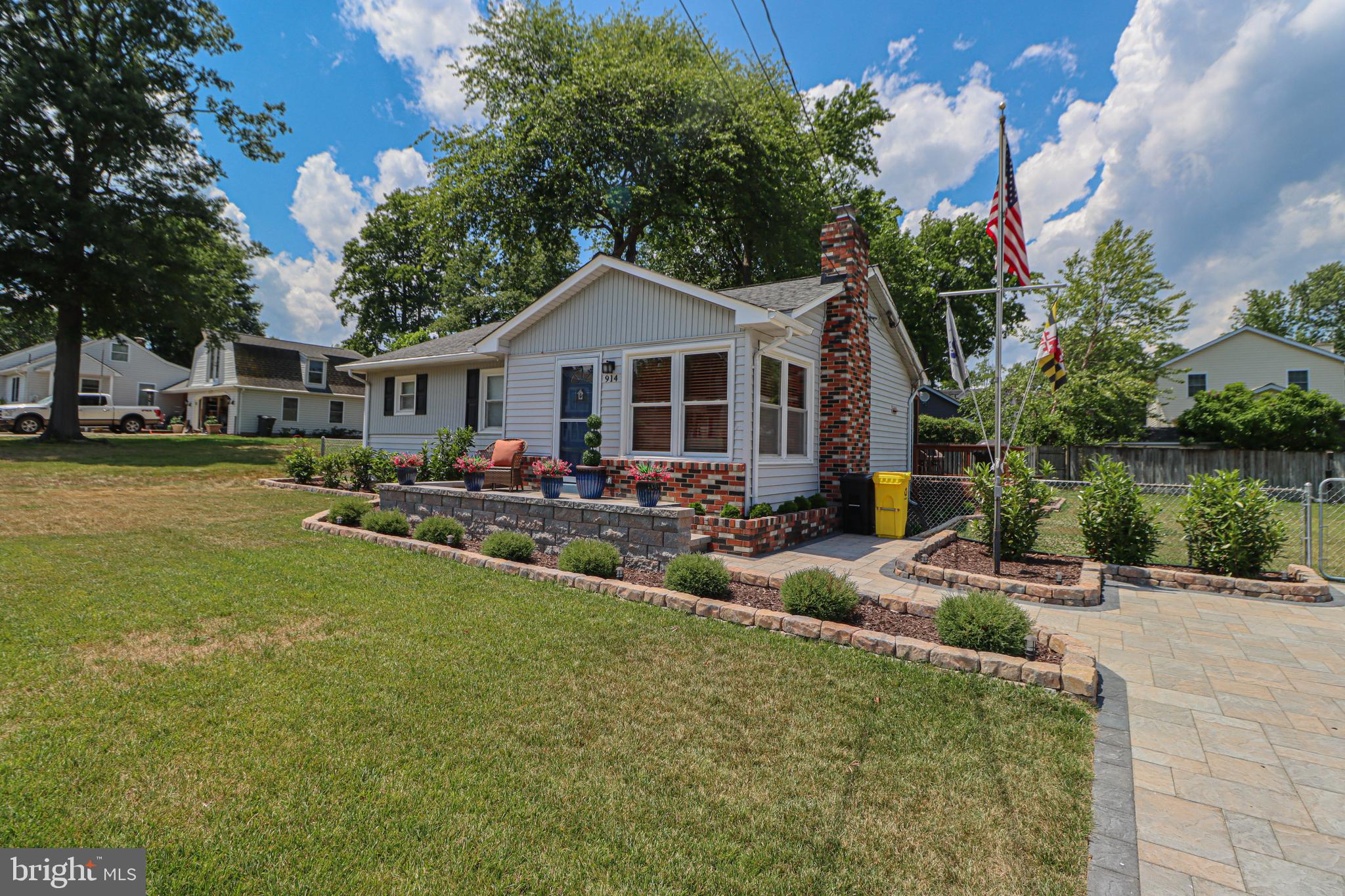 SELBY ON THE BAY - Residential