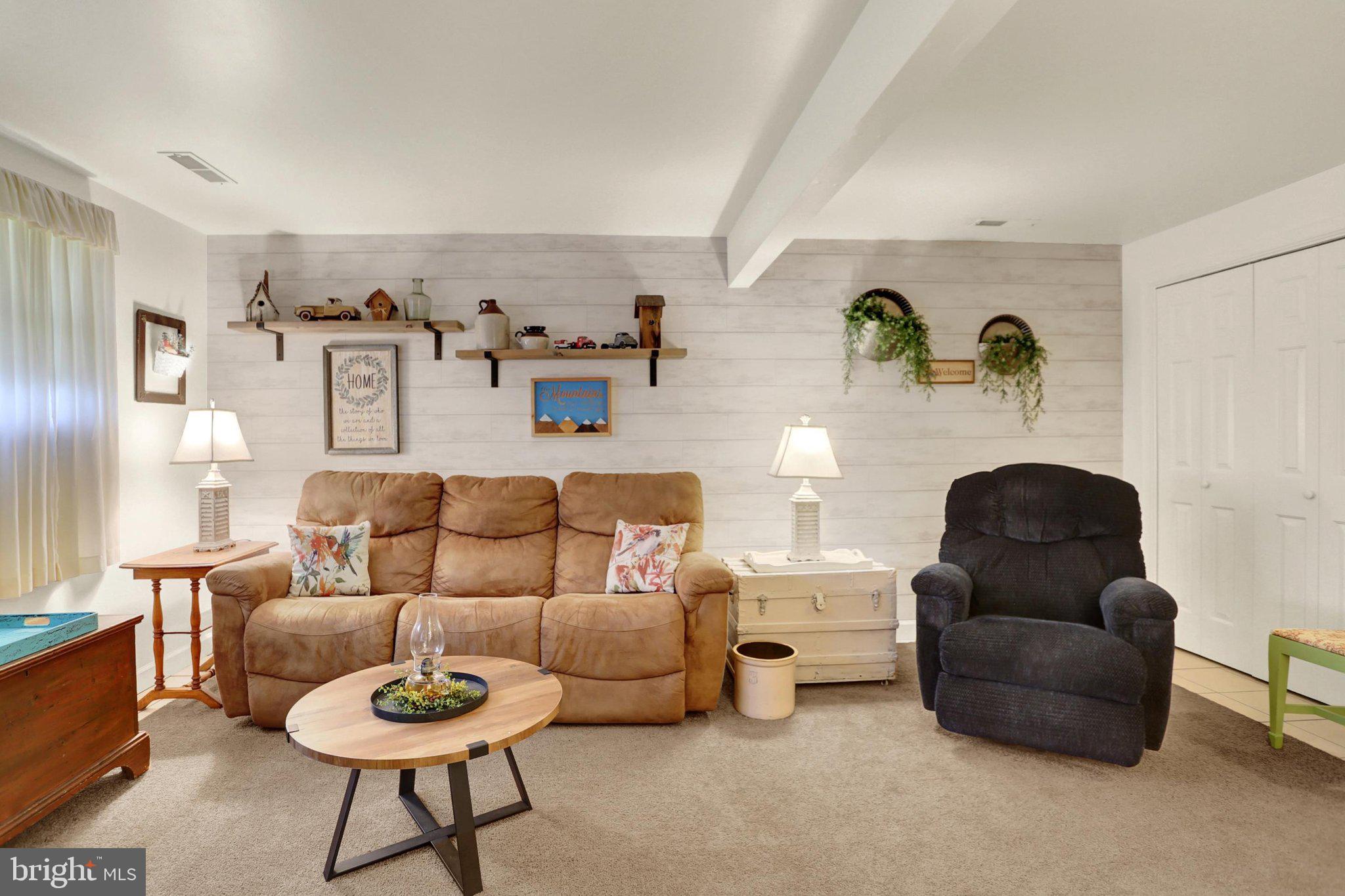 MANCHESTER - Residential