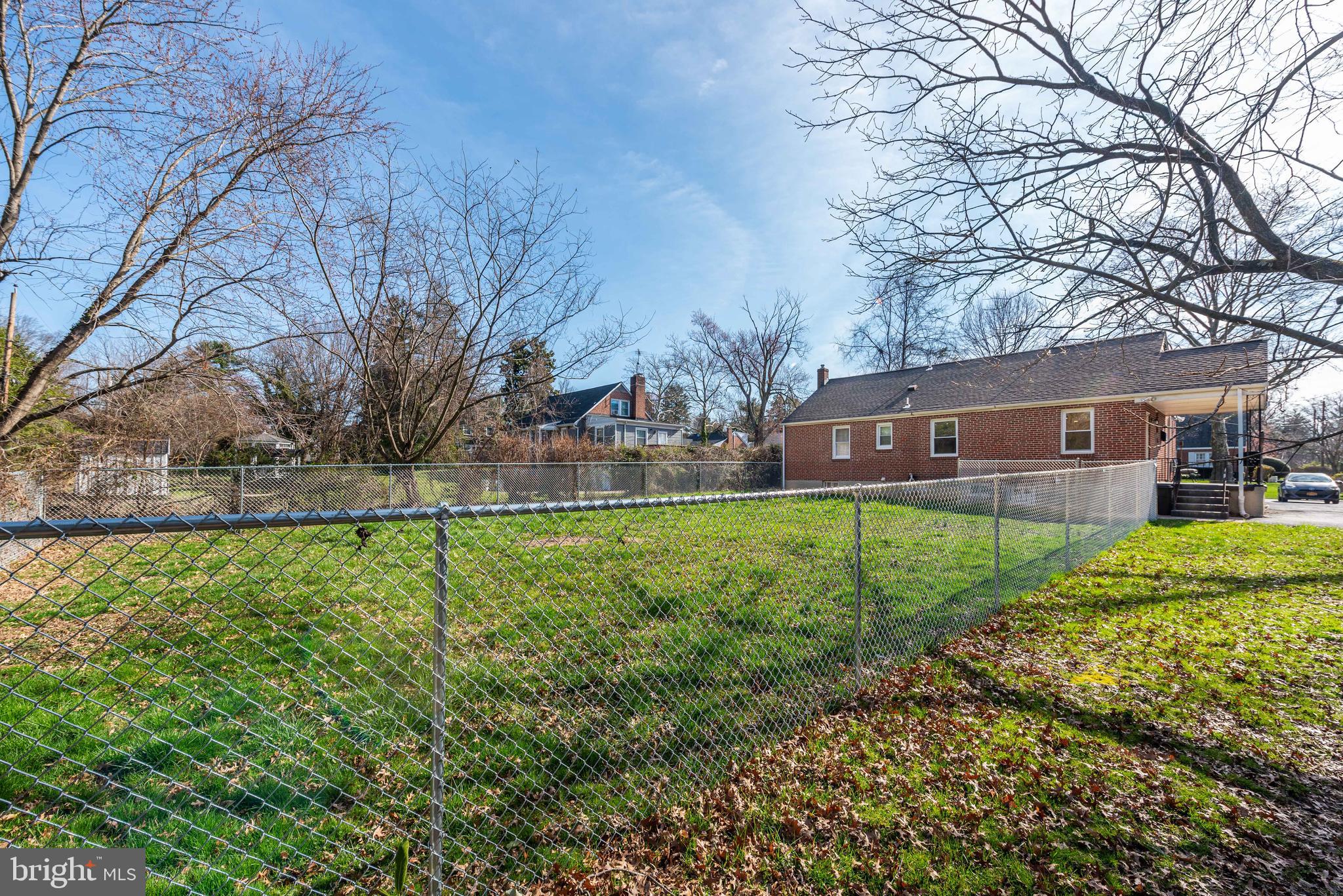 FIELDSTONE - Residential