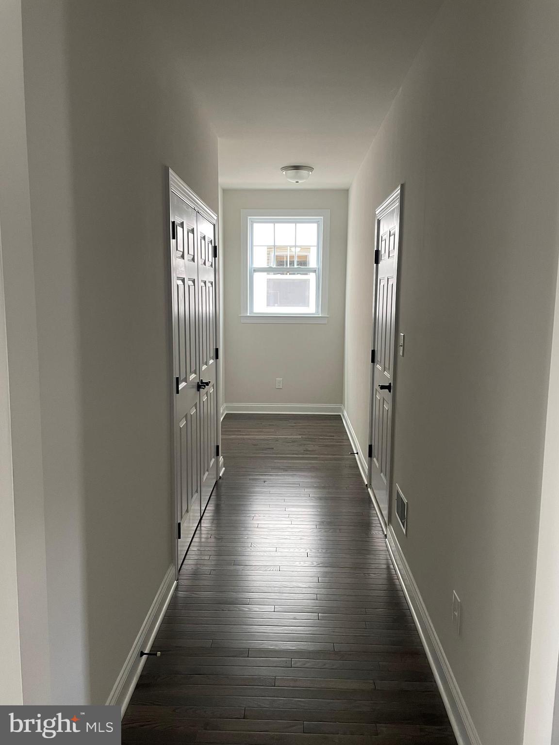 EAST VILLAGE - Residential
