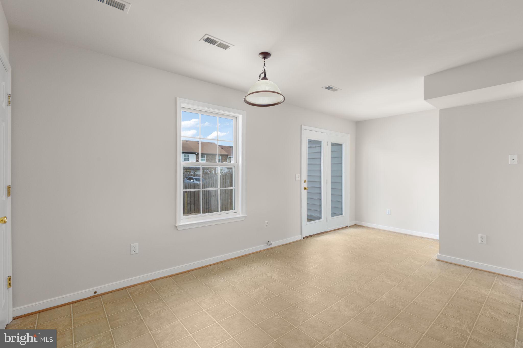 BERKELEY VILLAGE - Residential