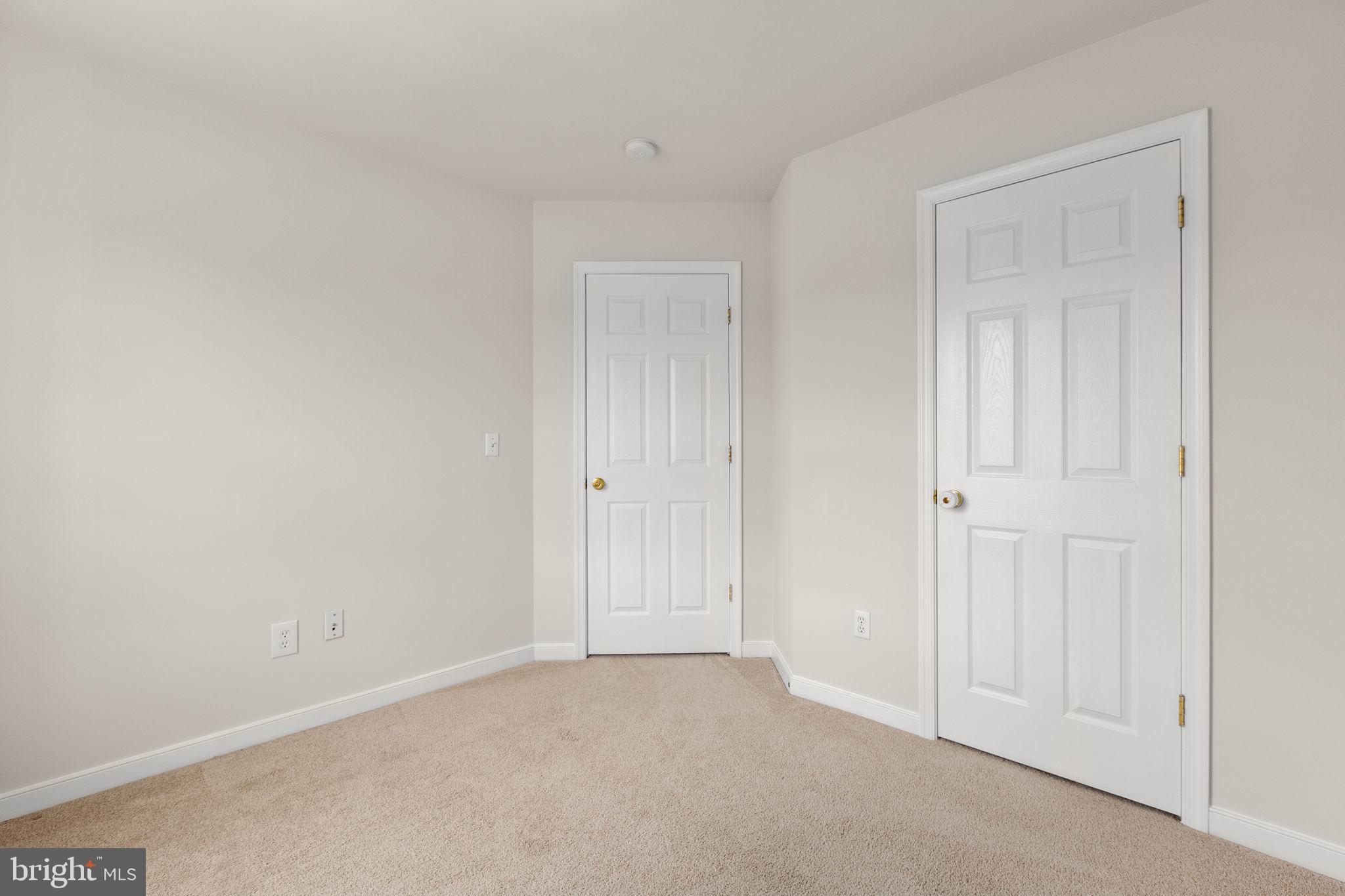 BERKELEY VILLAGE - Residential