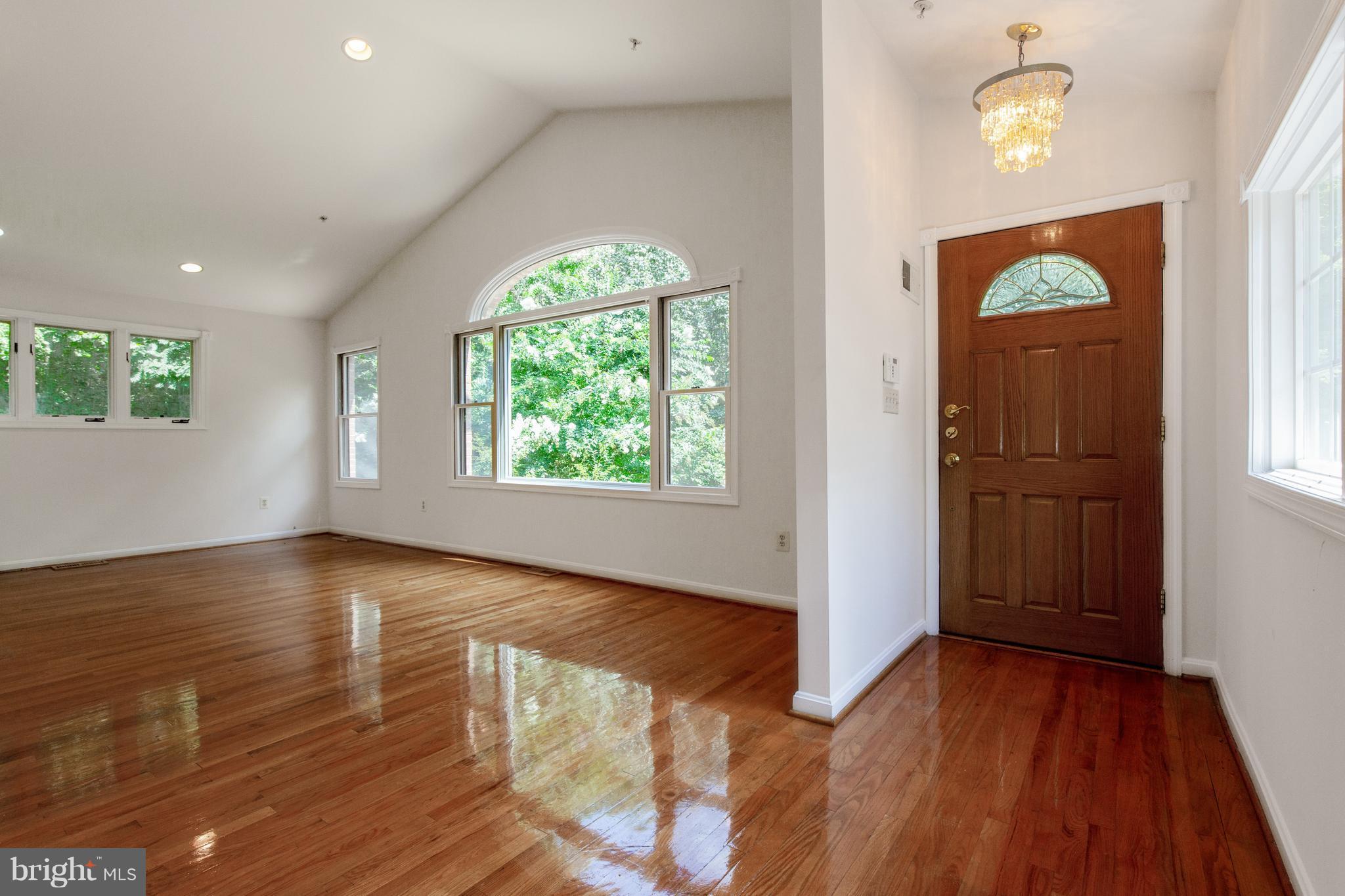 PARKLAWN - Residential