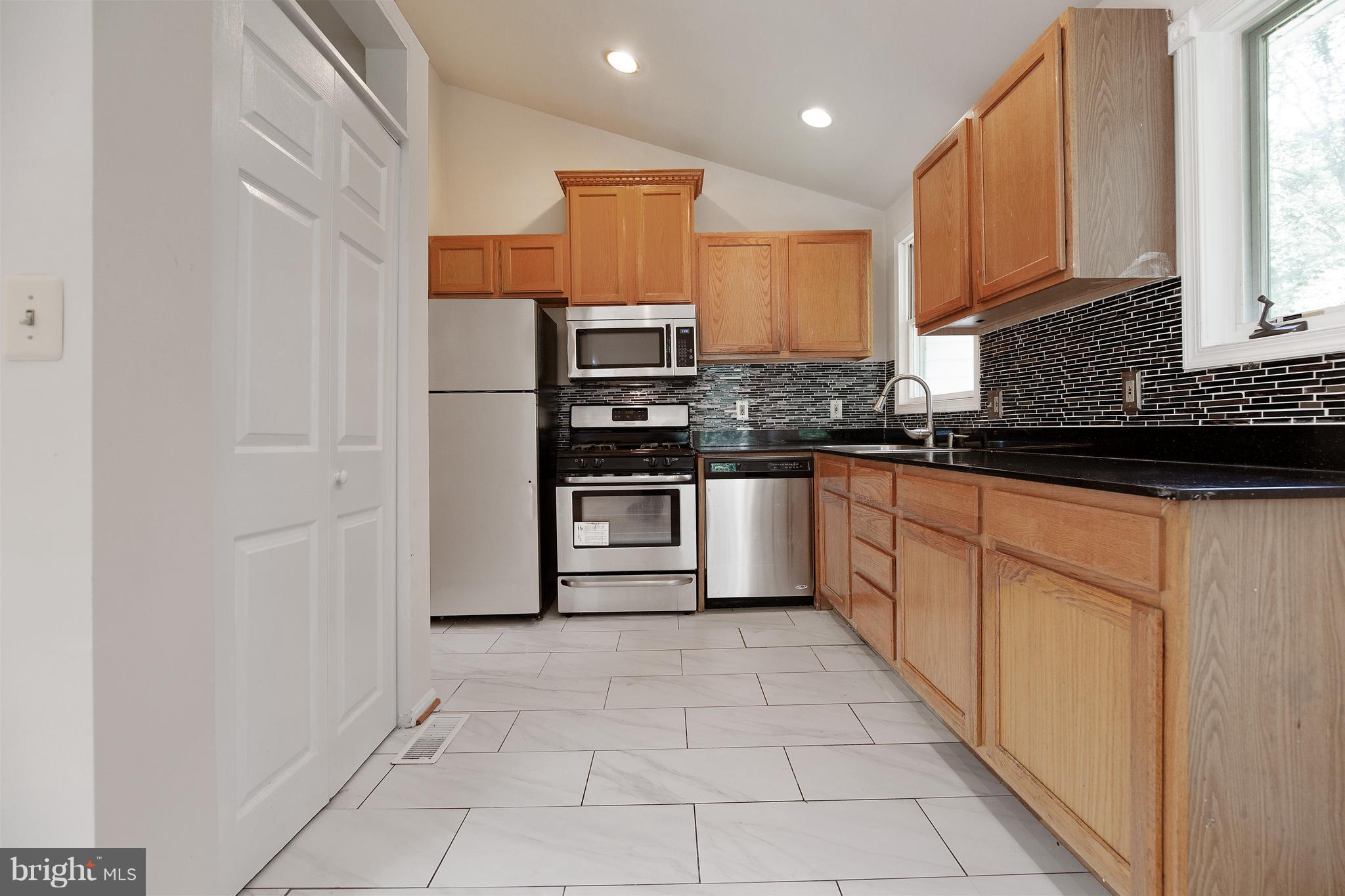 PARKLAWN - Residential