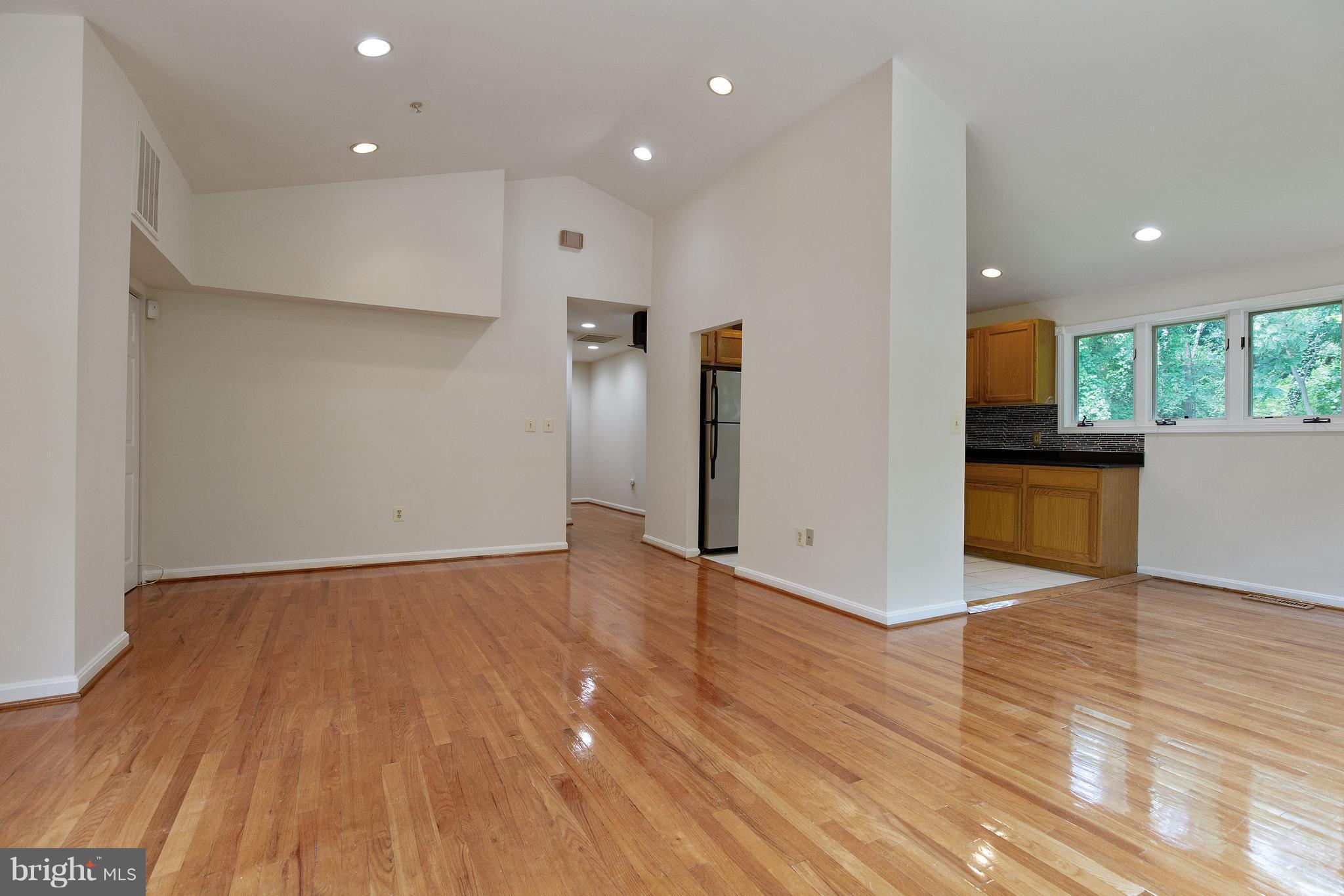 PARKLAWN - Residential