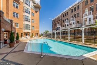 PIERSIDE AT HARBORVIEW - Residential Lease