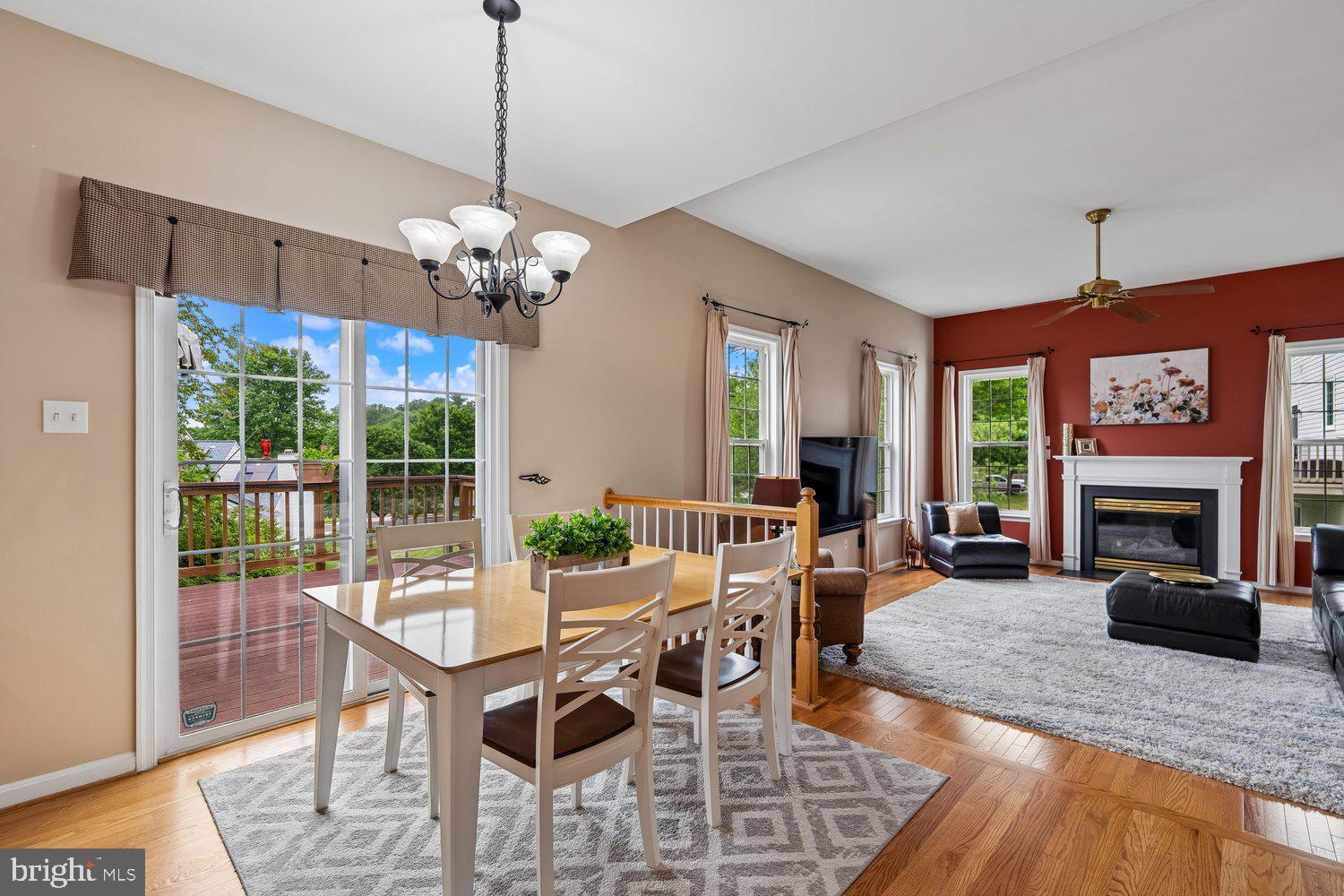 HOLLIFIELD STATION - Residential