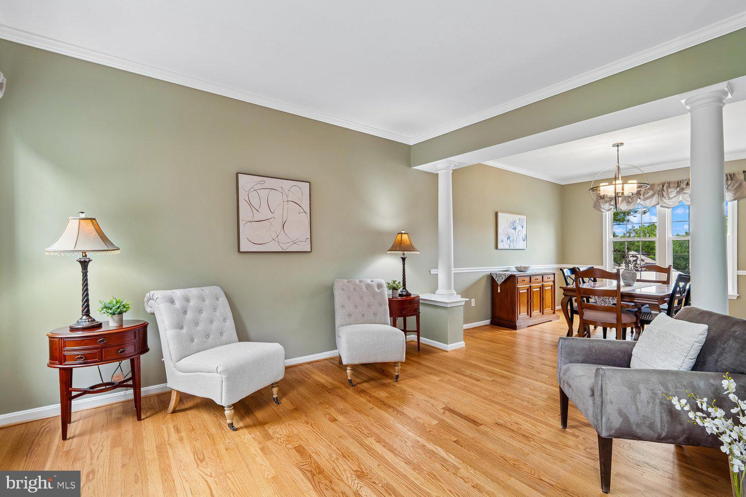 HOLLIFIELD STATION - Residential
