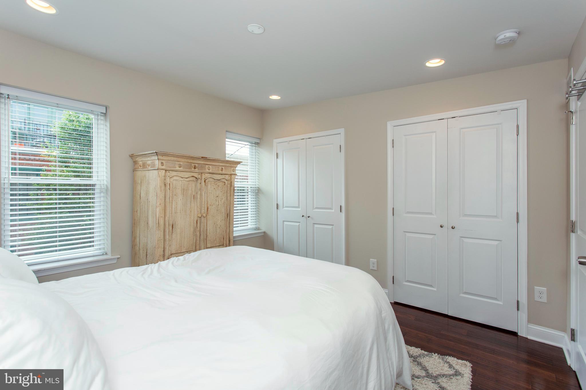GRADUATE HOSPITAL - Residential Lease