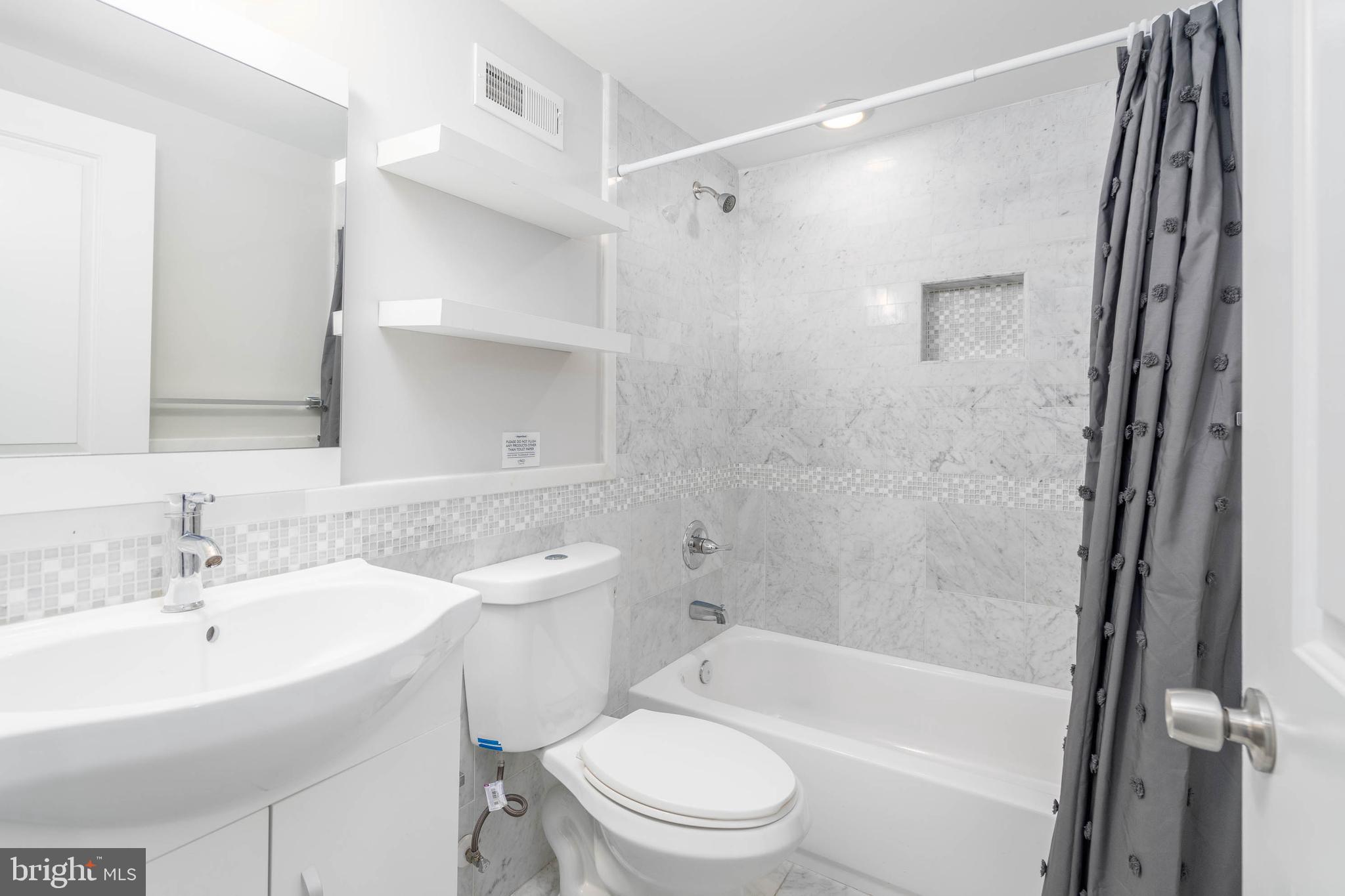 GRADUATE HOSPITAL - Residential Lease
