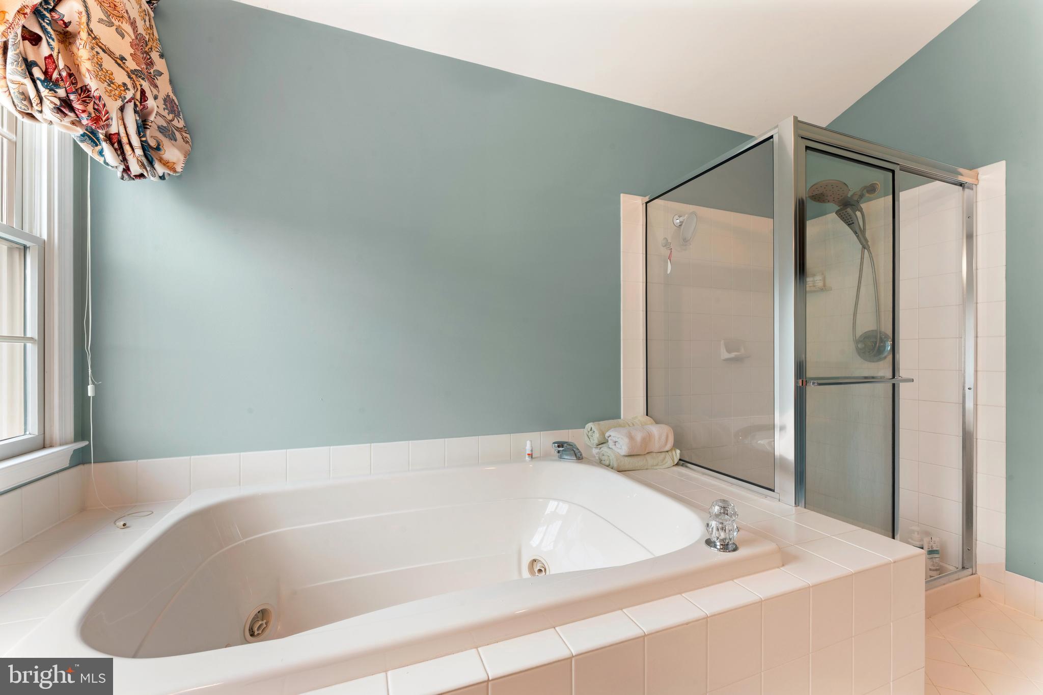 NORTHAMPTON HUNT - Residential