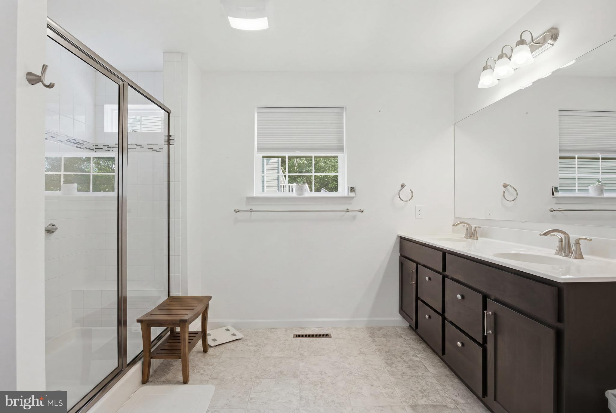 FOX RUN - Residential