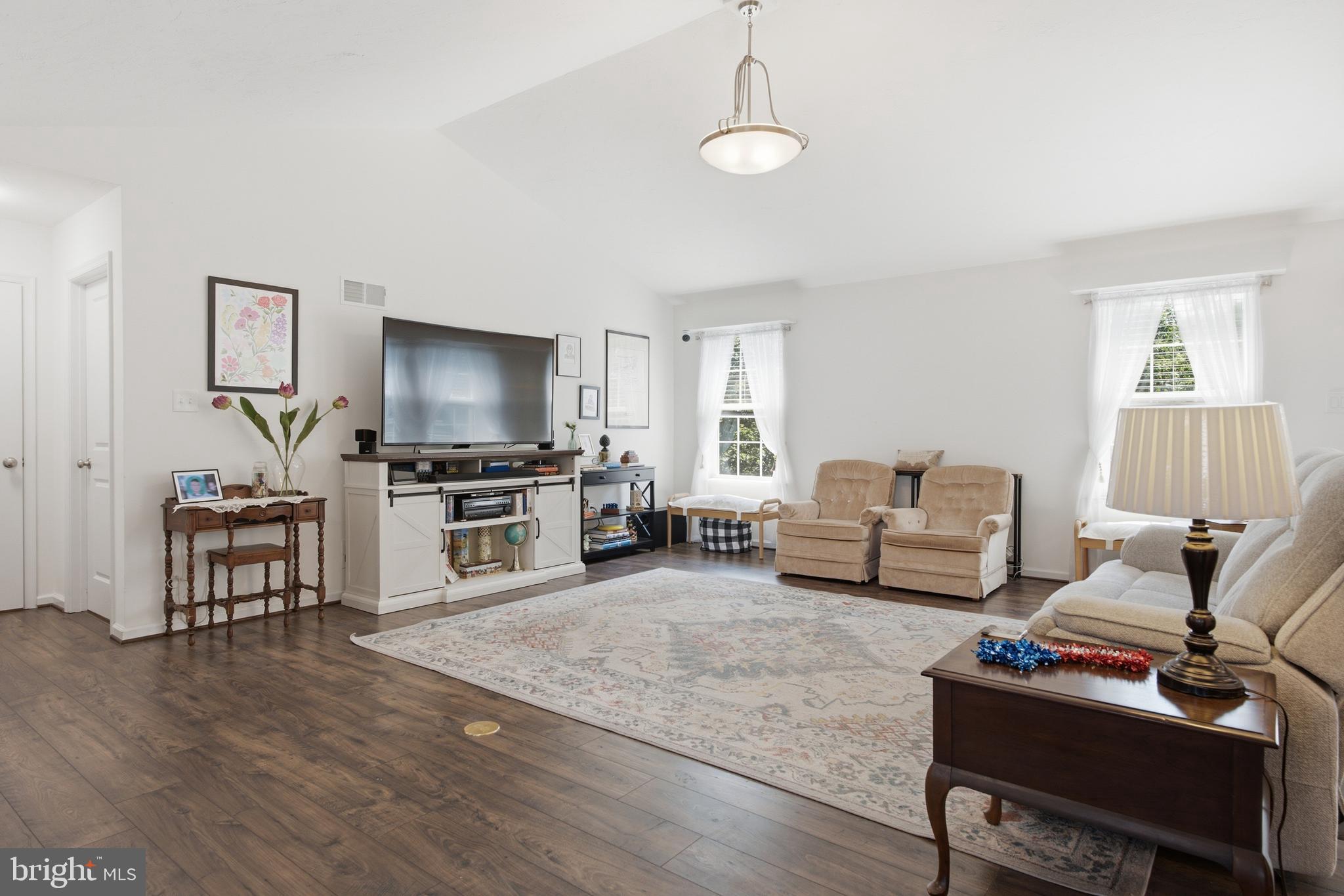 FOX RUN - Residential