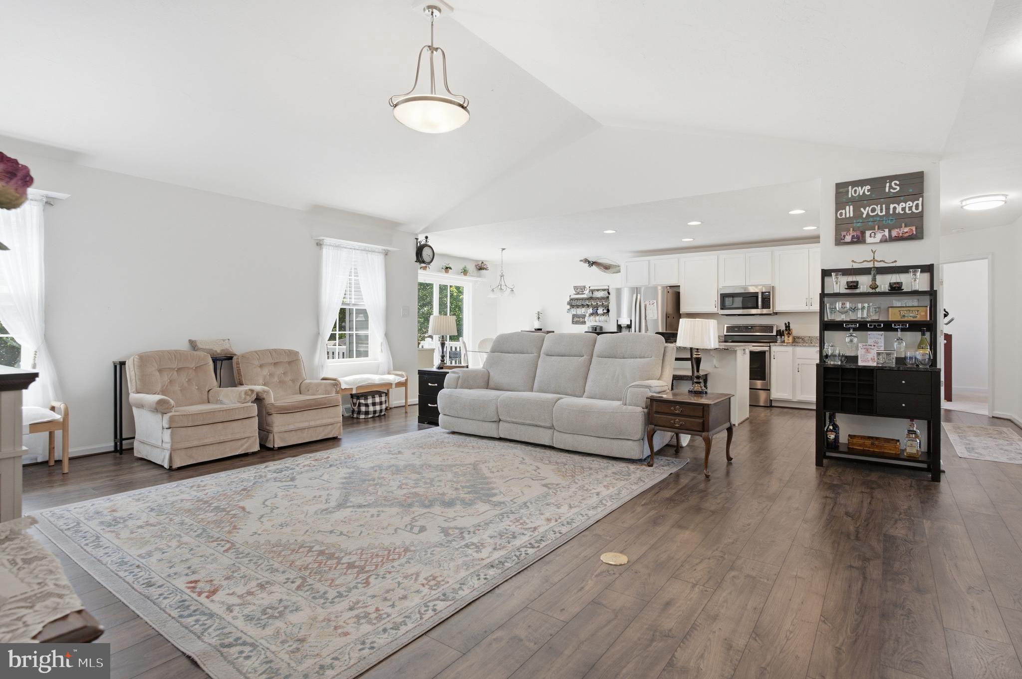 FOX RUN - Residential