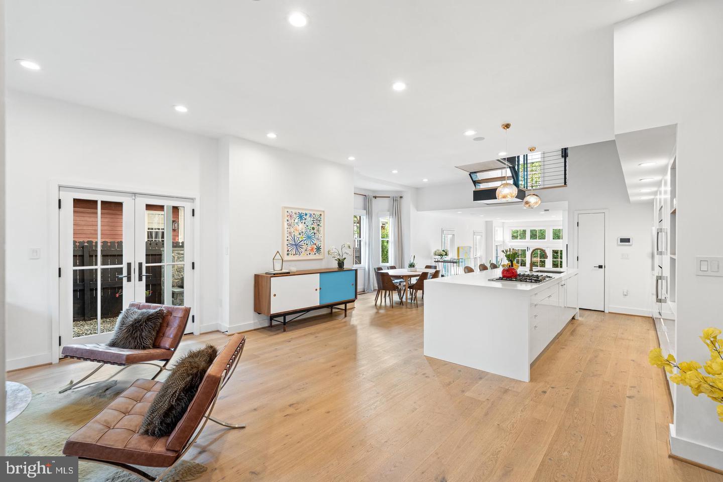 GEORGETOWN - Residential