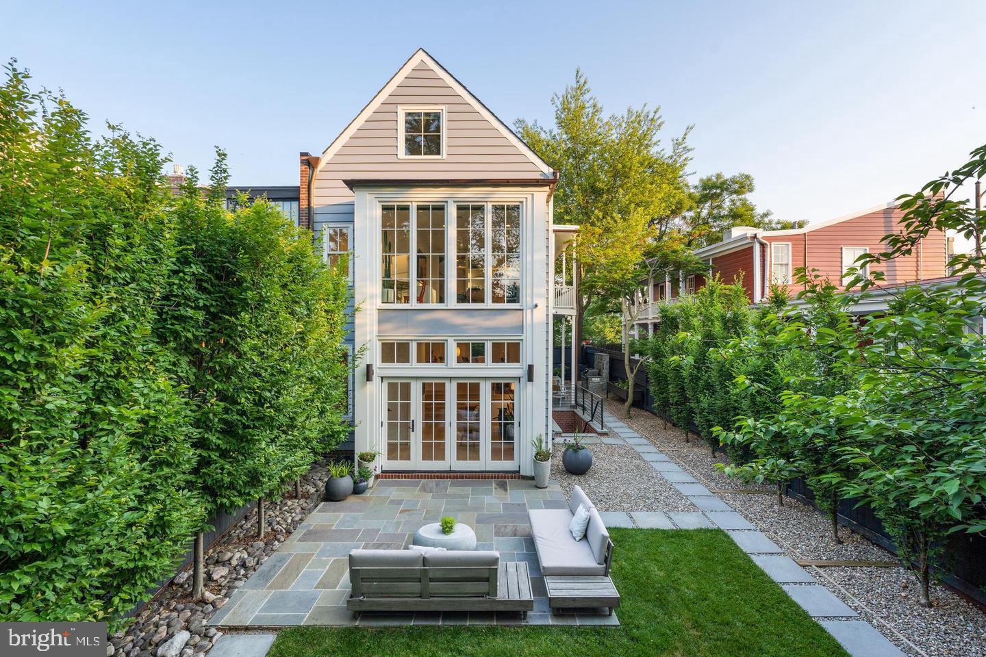GEORGETOWN - Residential