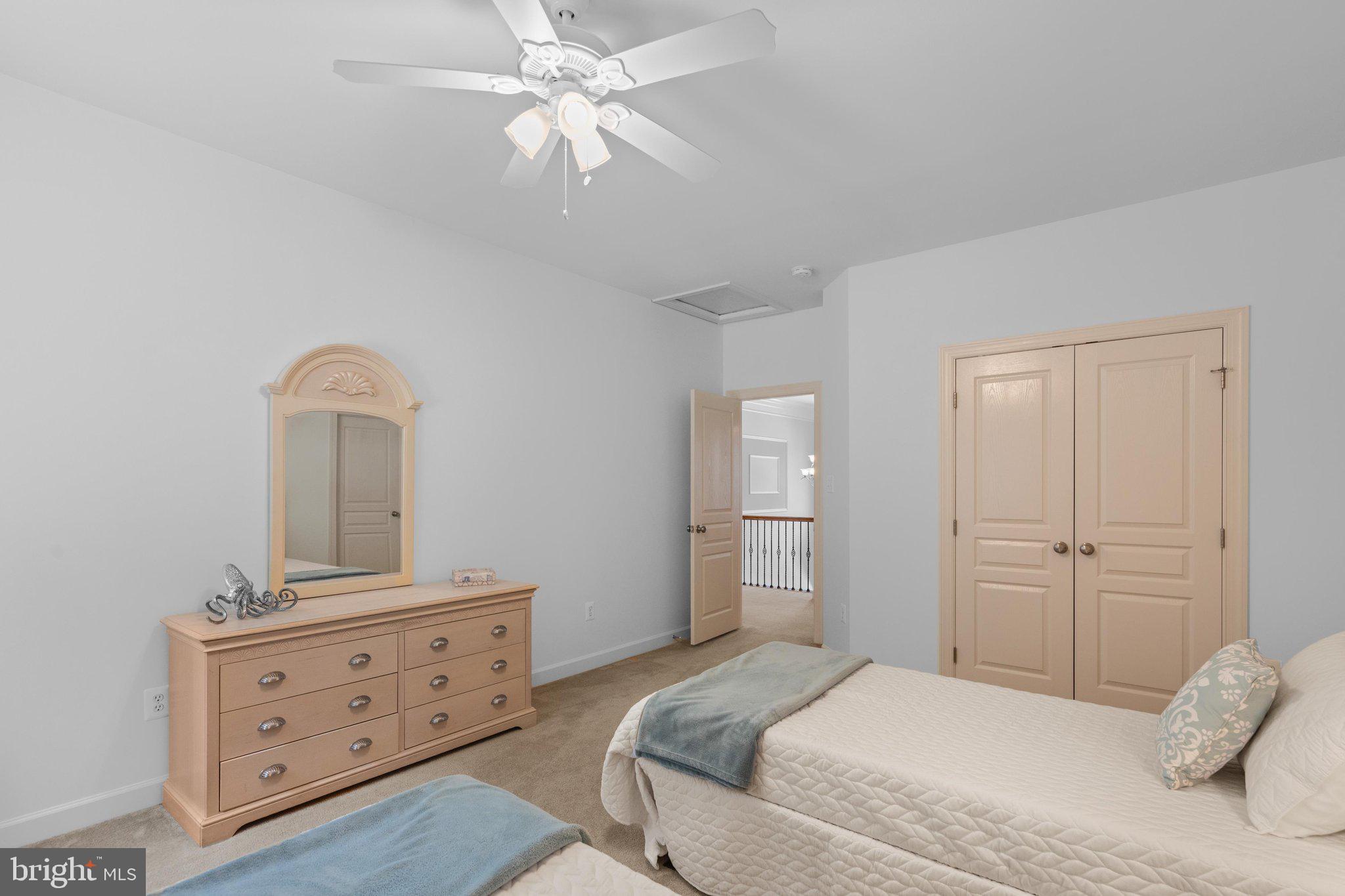 BAY FOREST CLUB - Residential