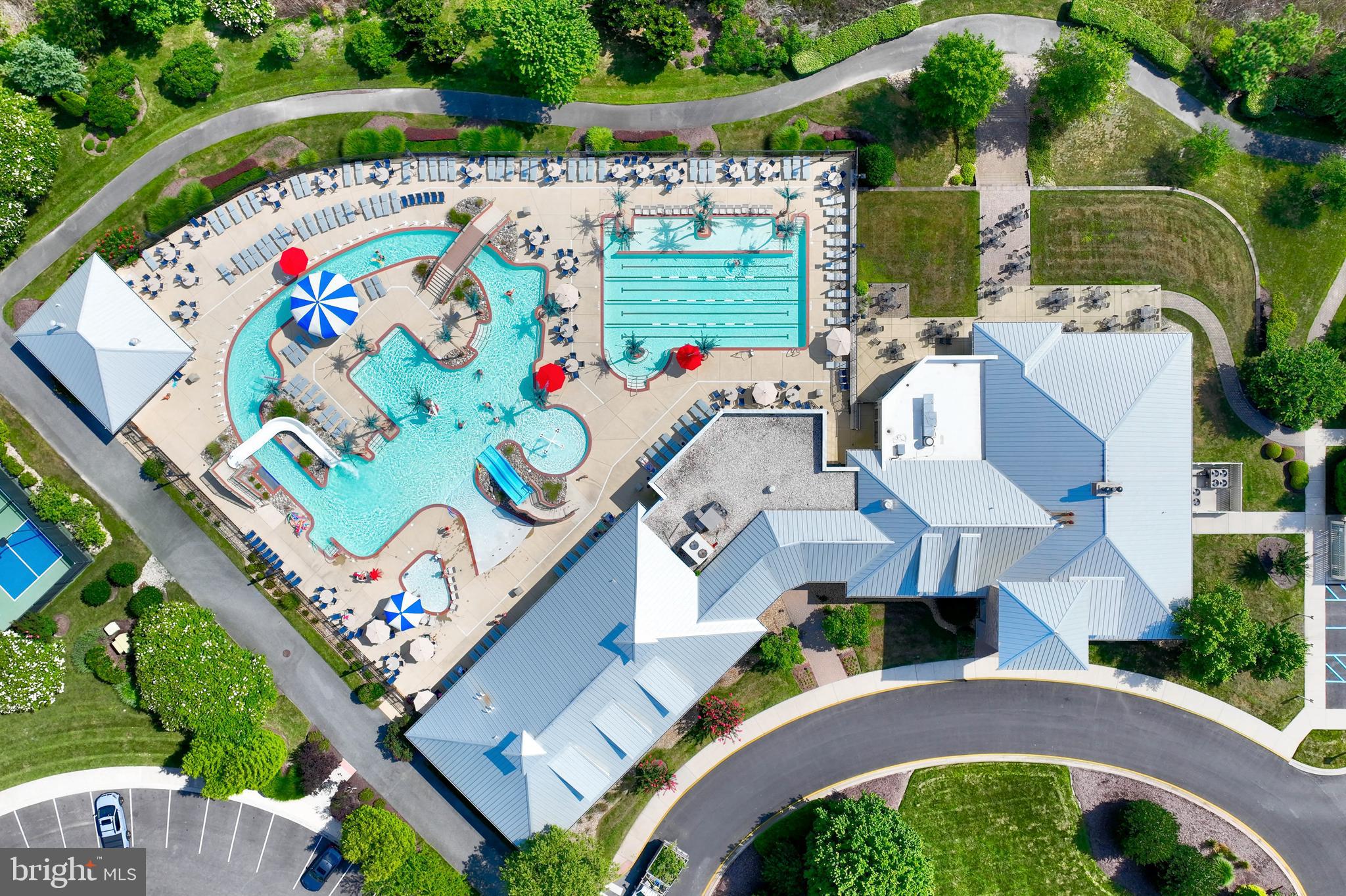 BAY FOREST CLUB - Residential
