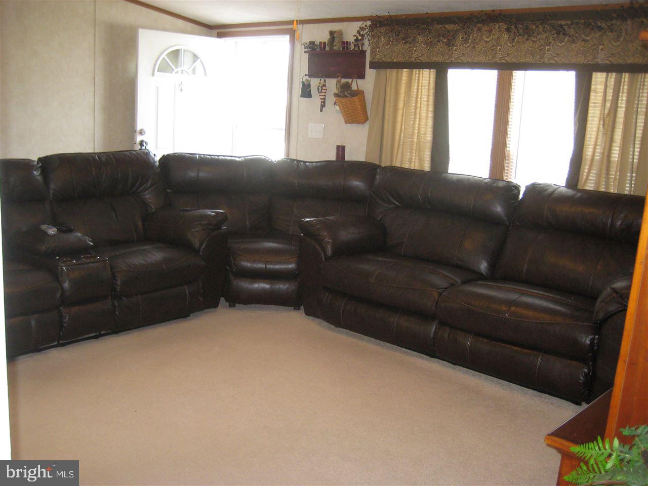 CHESAPEAKE ESTATES - Residential