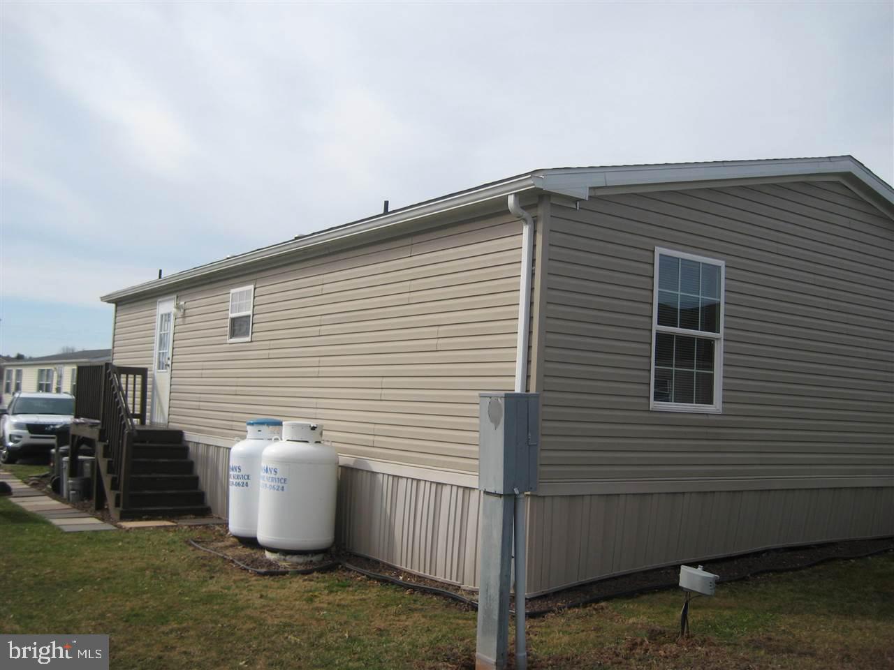 CHESAPEAKE ESTATES - Residential