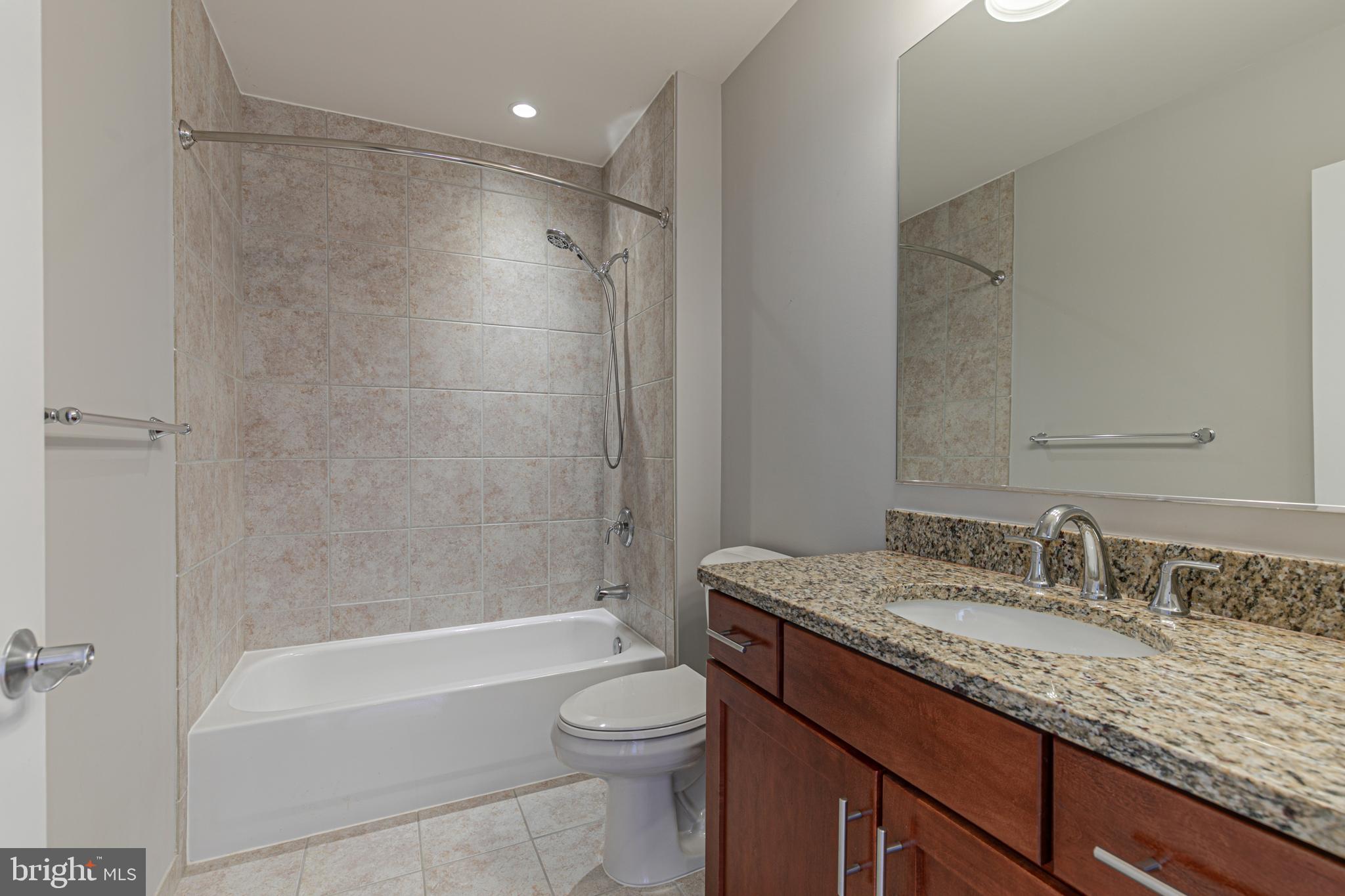 ABINGDON ROW - Residential Lease